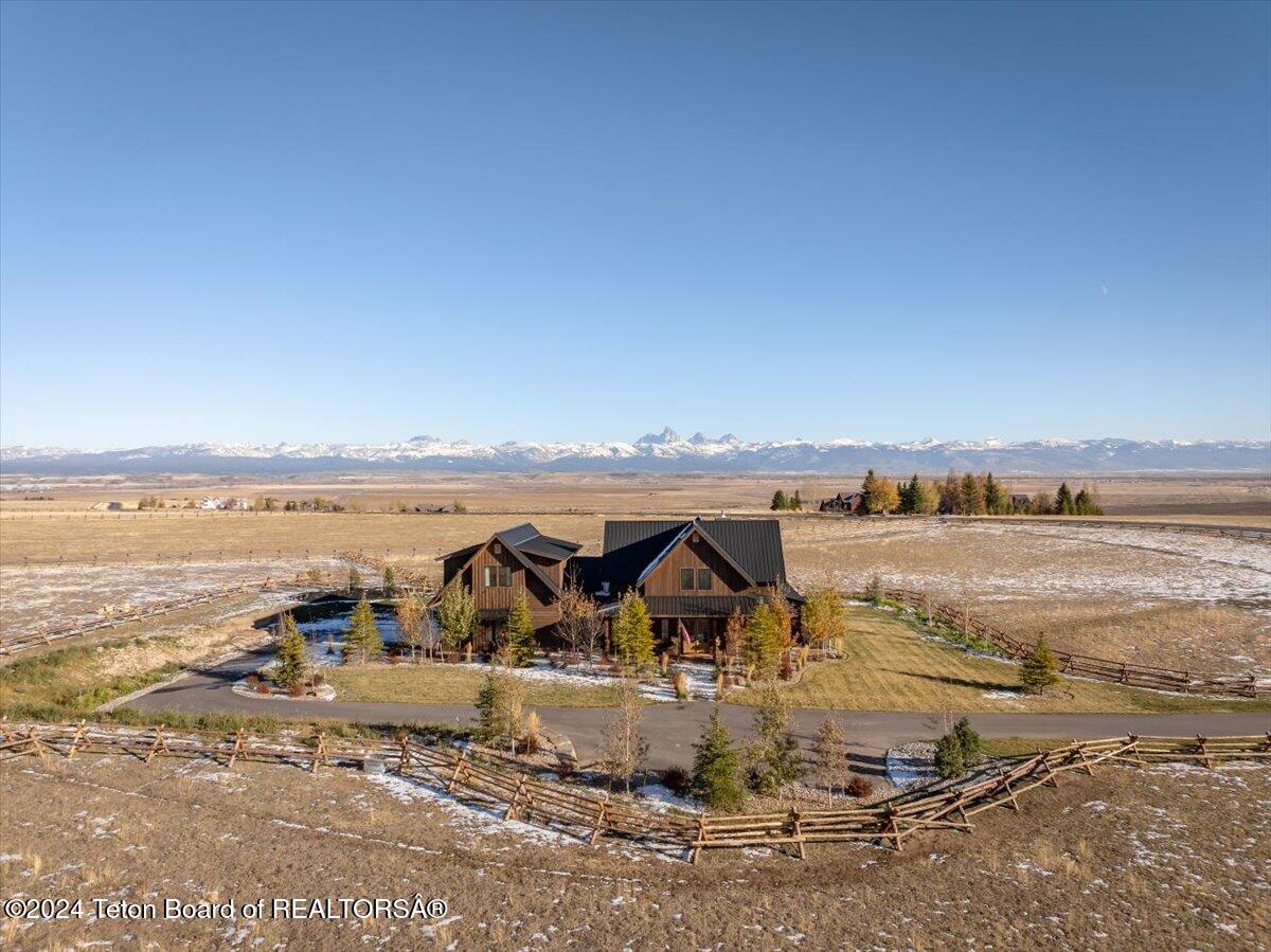 8910 RIVER RIM RANCH Road
