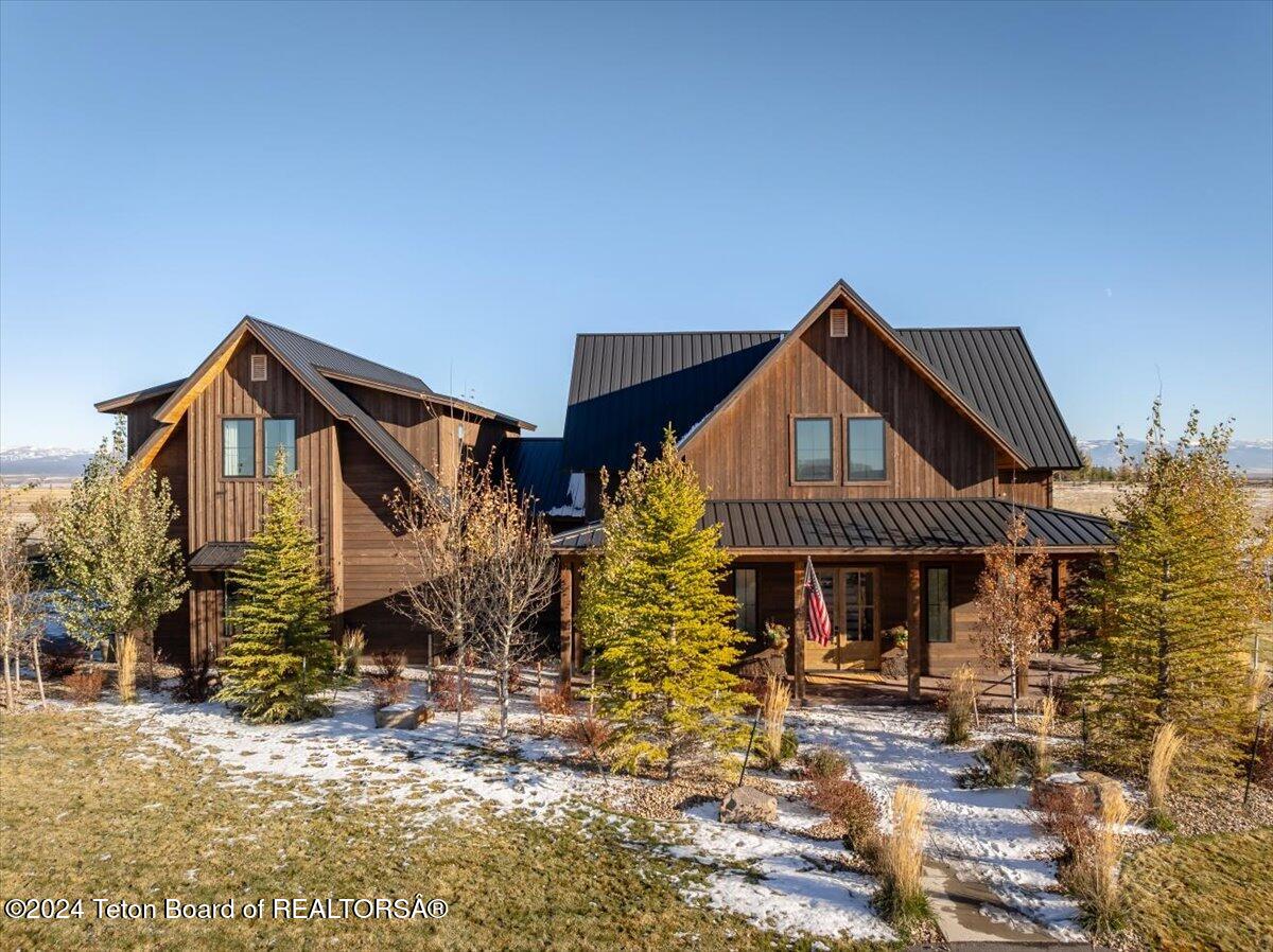 8910 RIVER RIM RANCH Road