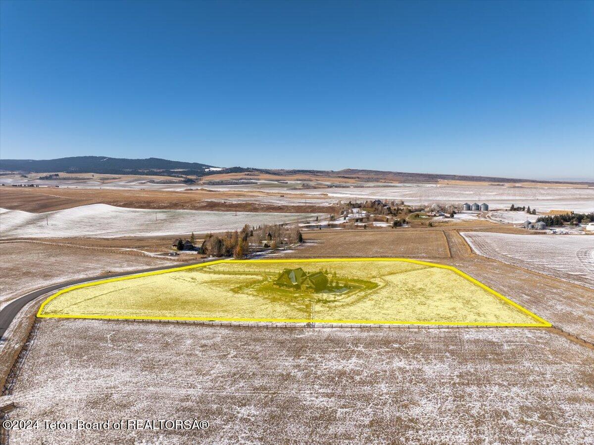 8910 RIVER RIM RANCH Road