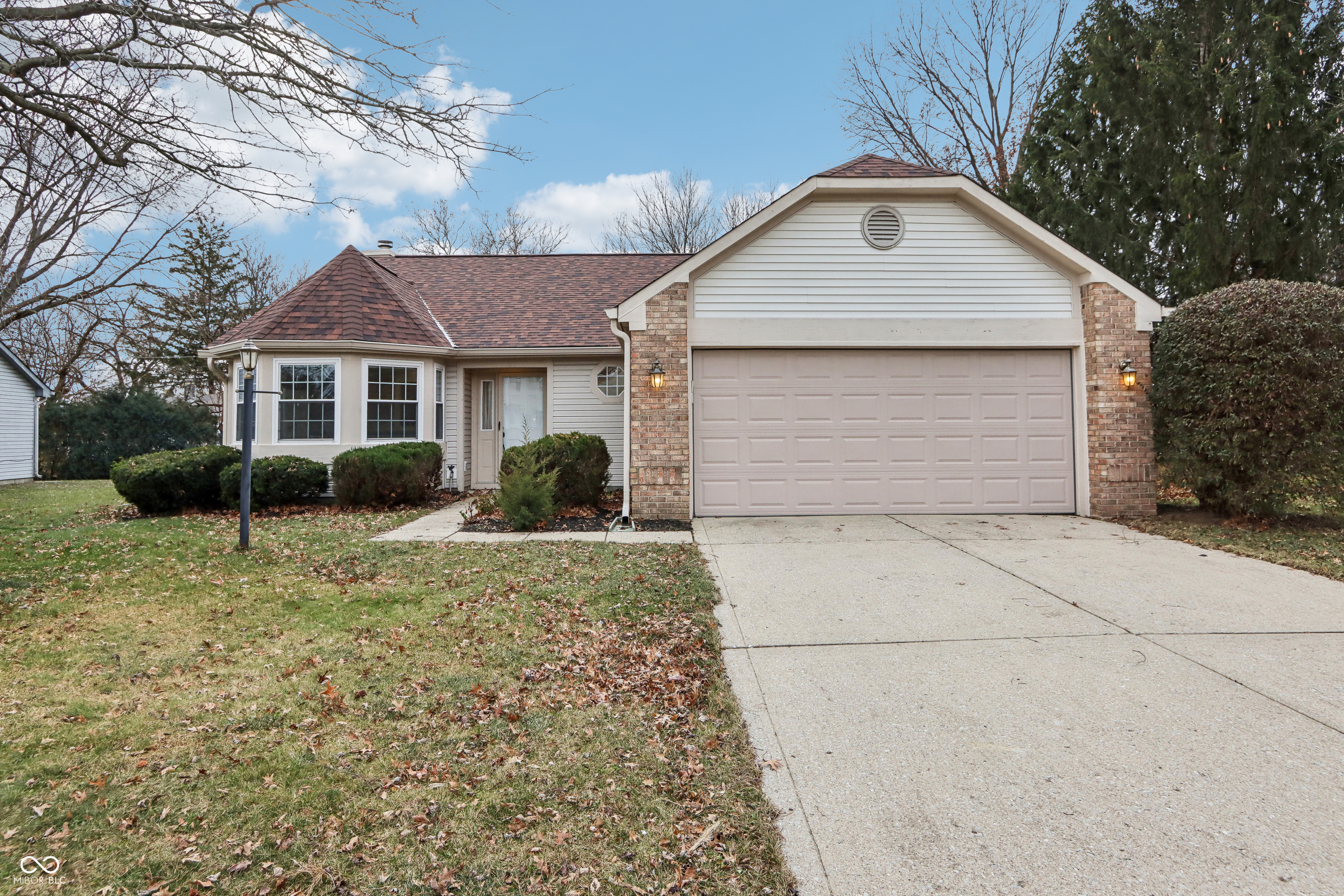 5415 Old Barn Drive