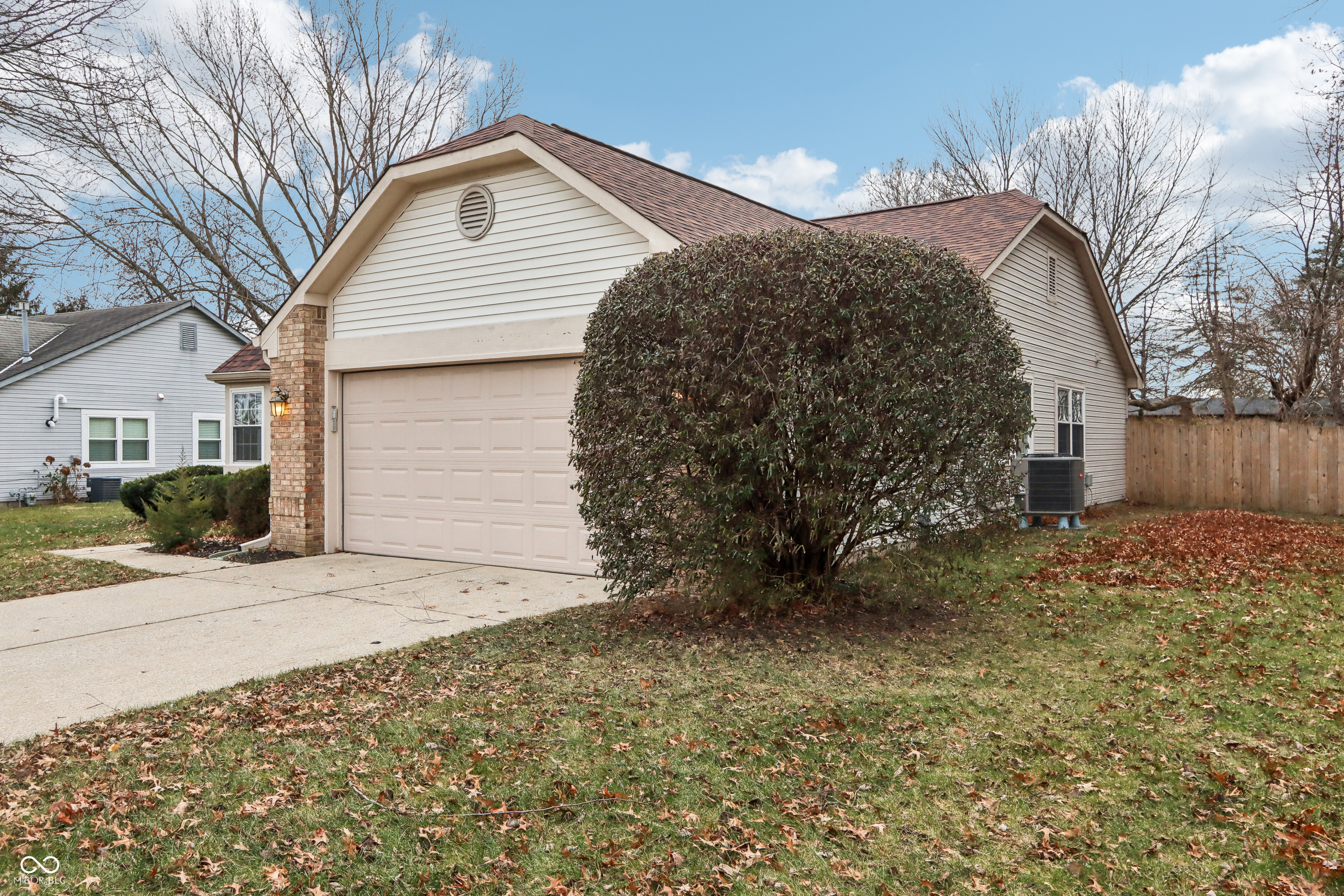 5415 Old Barn Drive