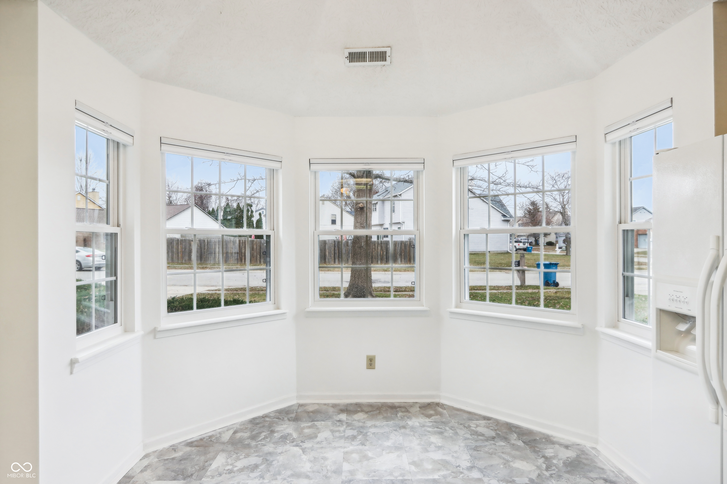 5415 Old Barn Drive