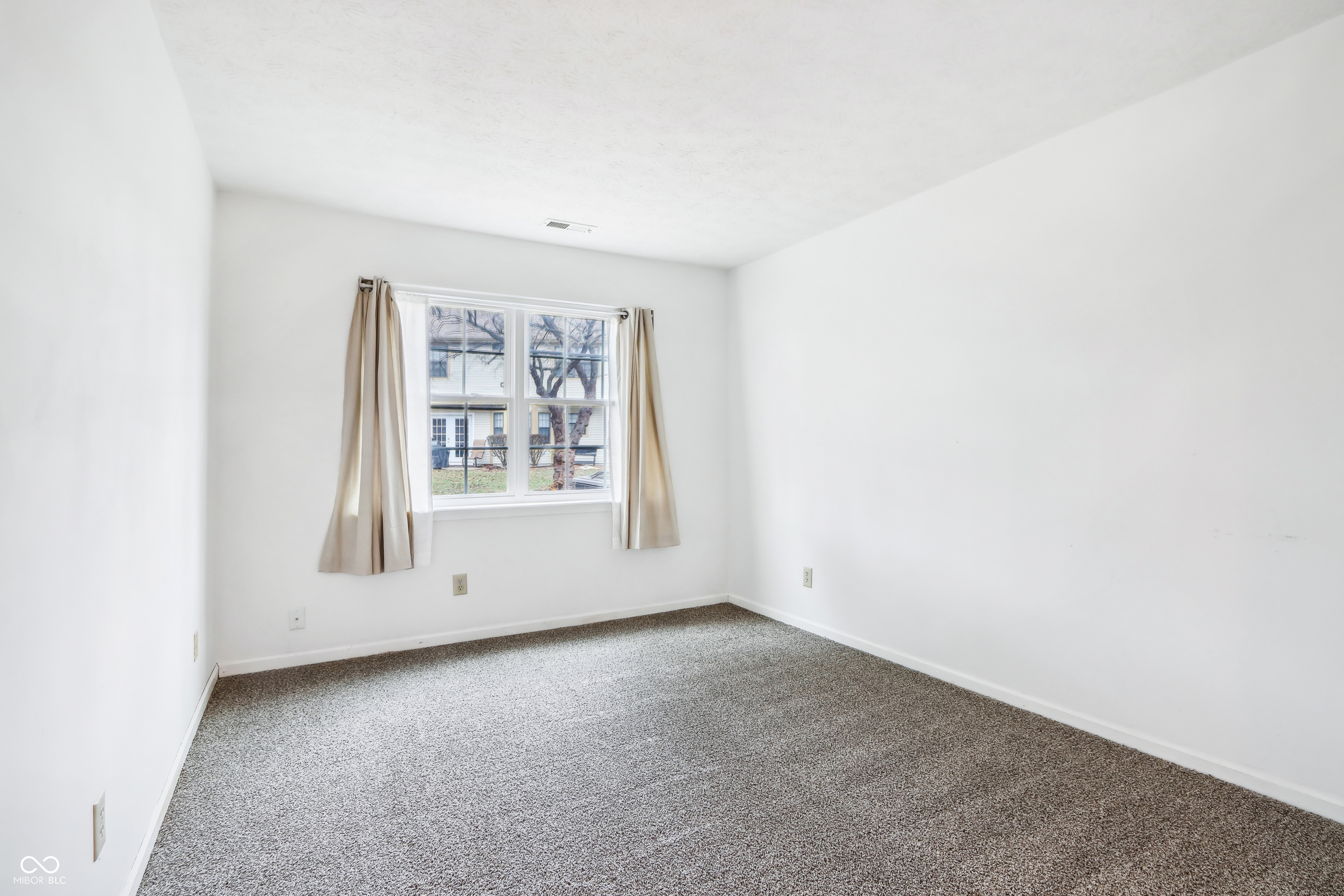 5415 Old Barn Drive