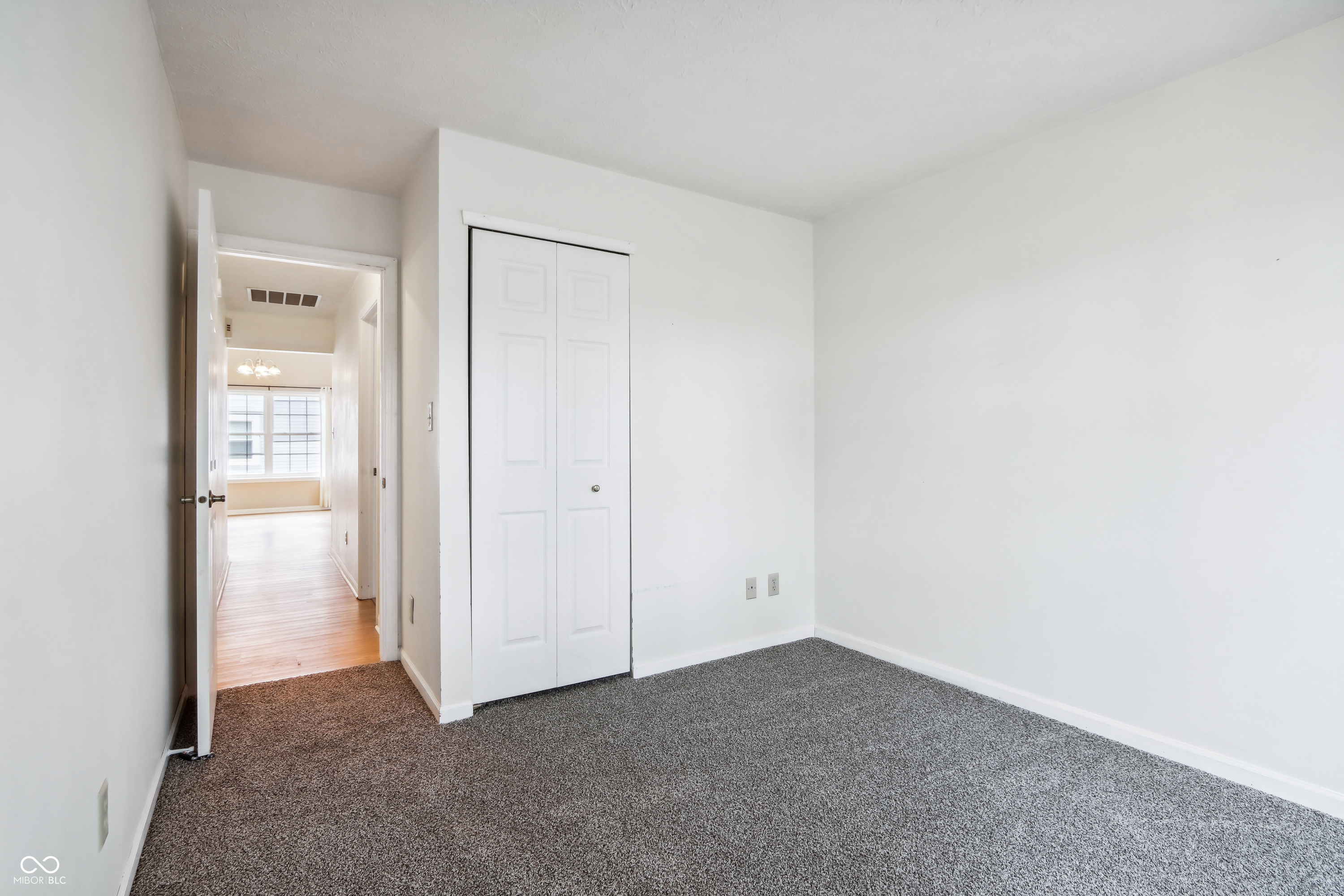 5415 Old Barn Drive