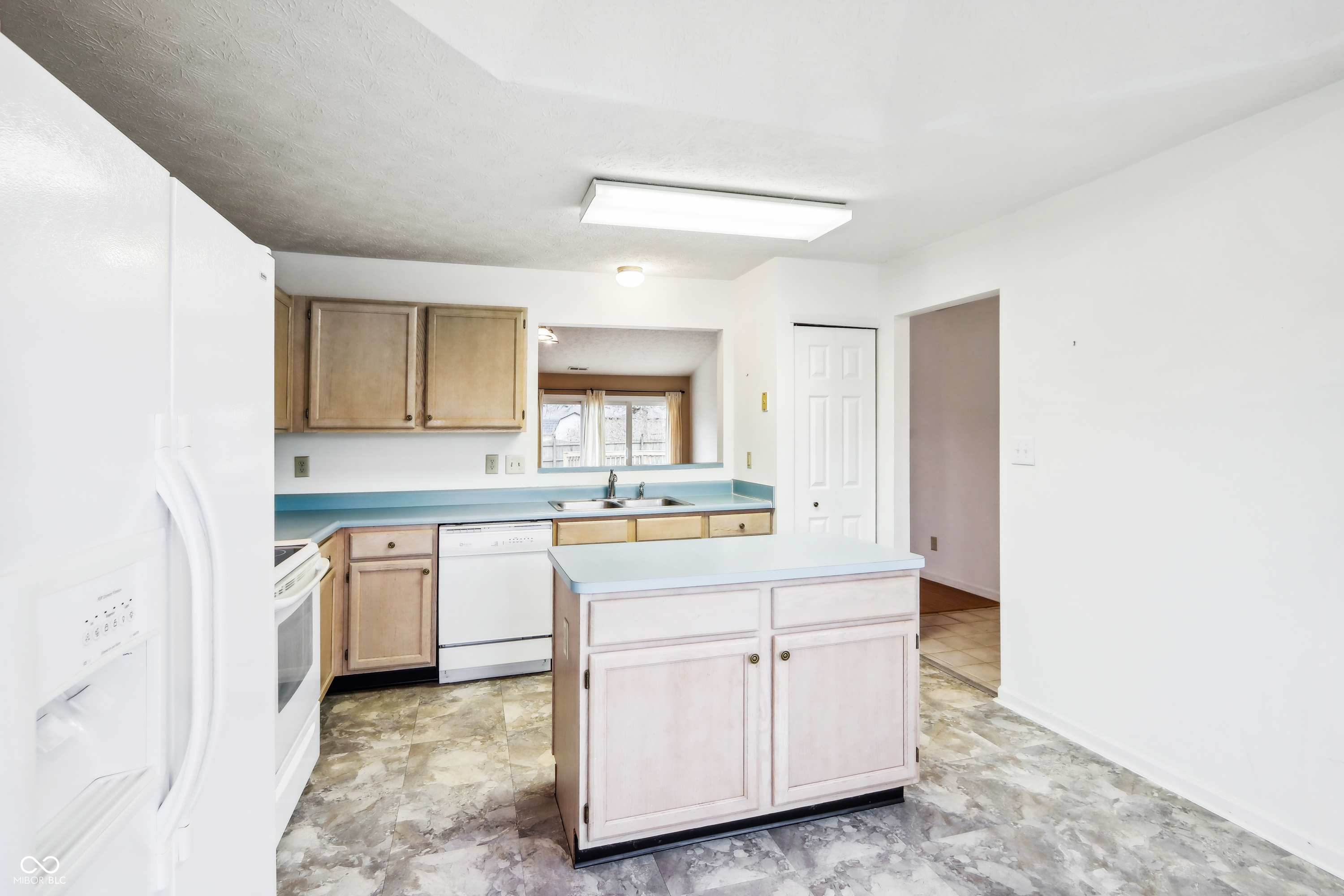 5415 Old Barn Drive