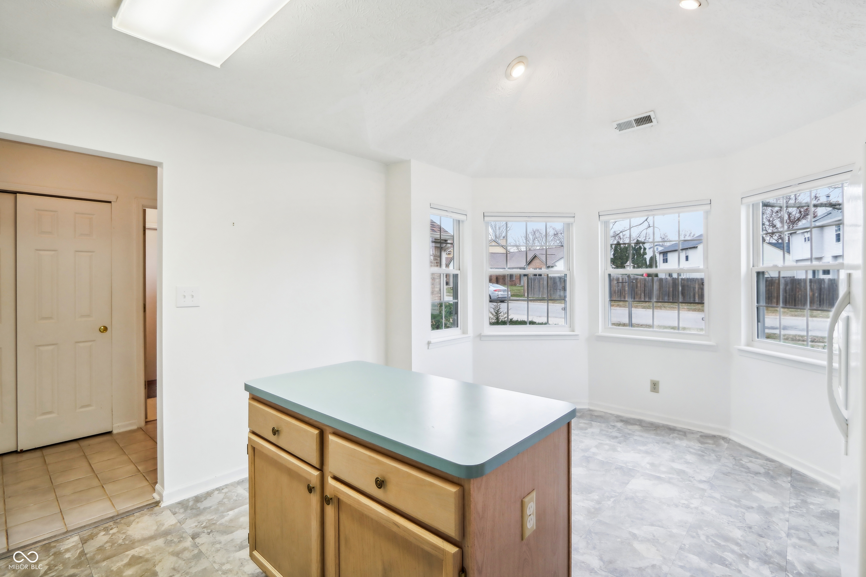 5415 Old Barn Drive