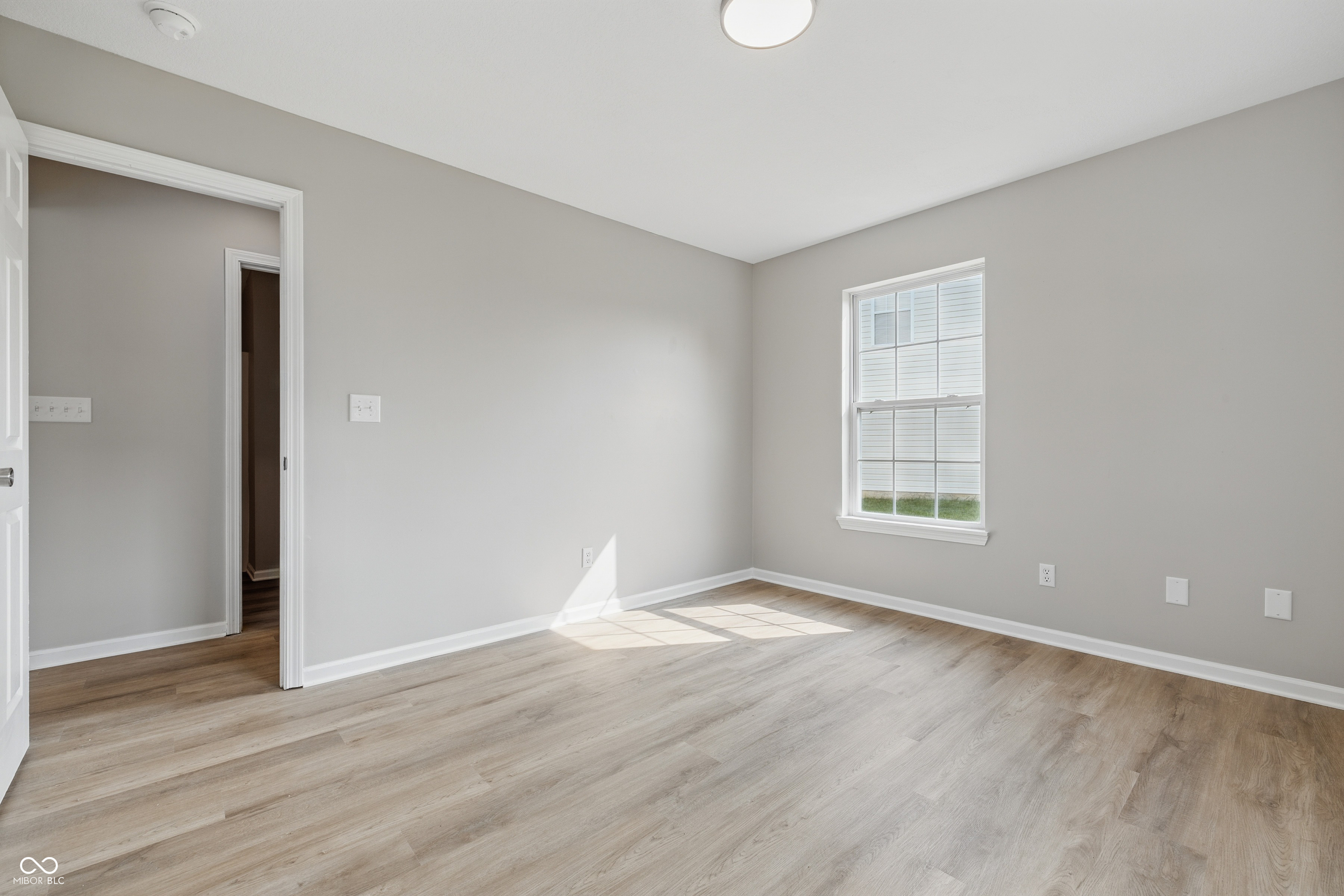 9949 Nightsong Lane