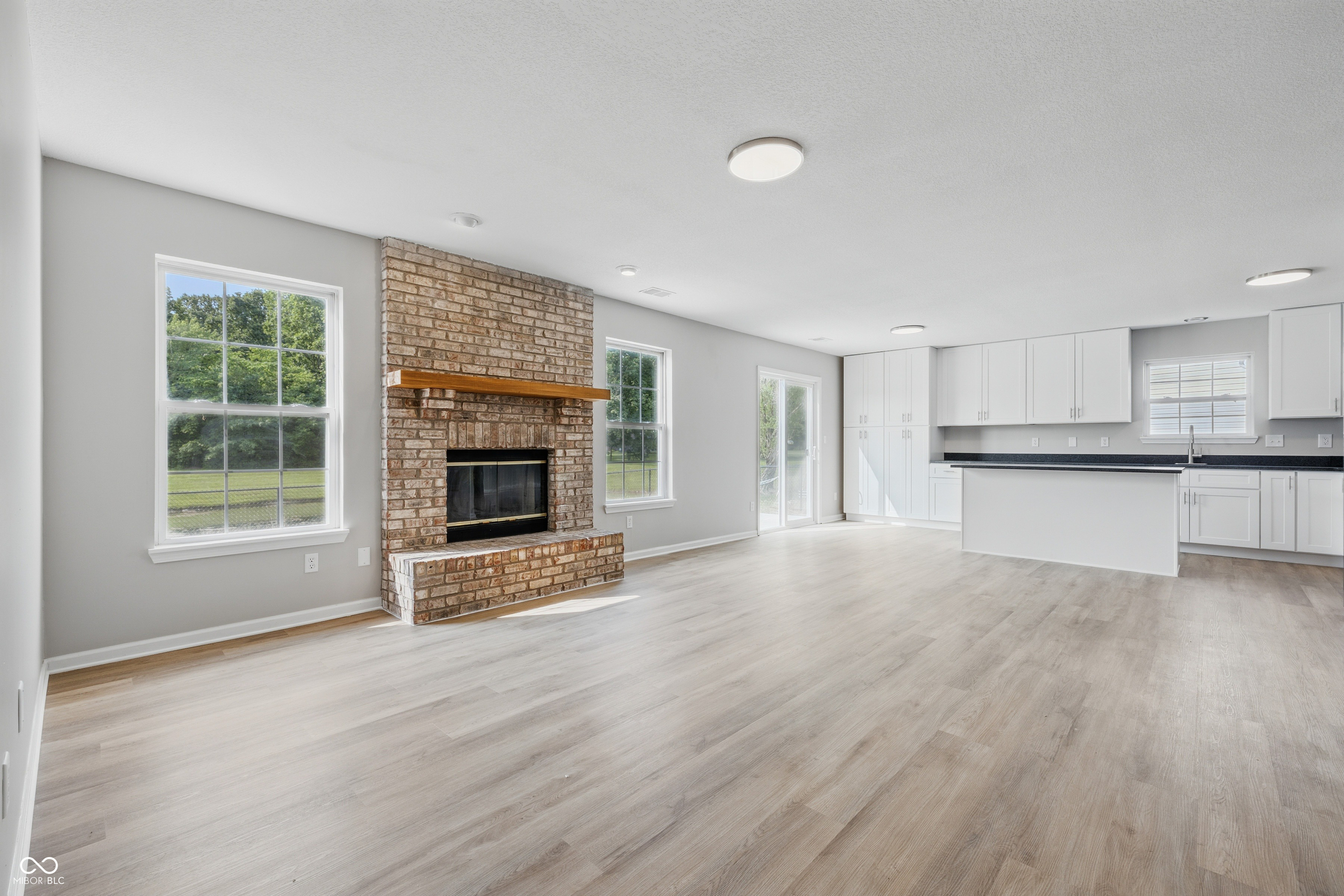 9949 Nightsong Lane