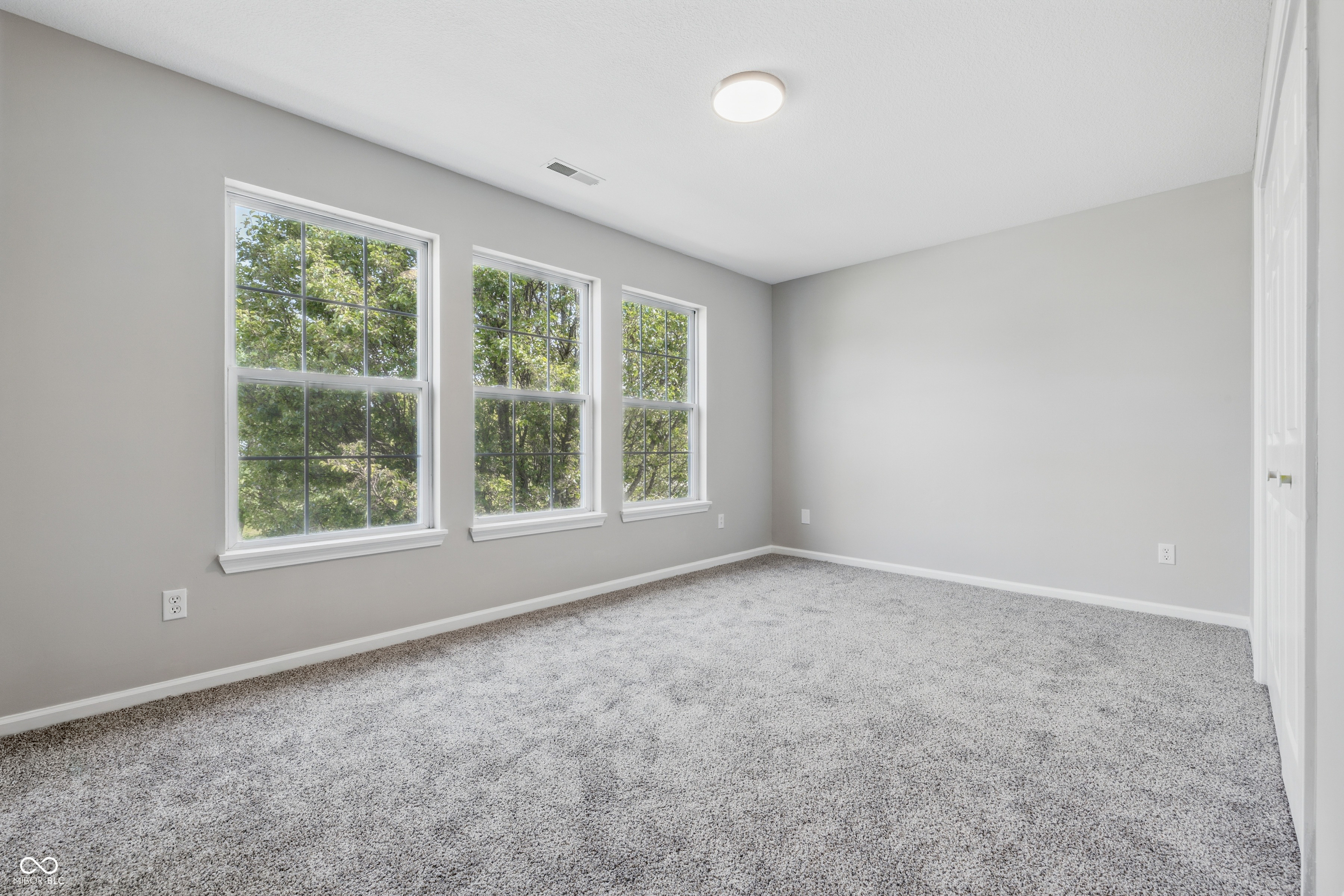 9949 Nightsong Lane