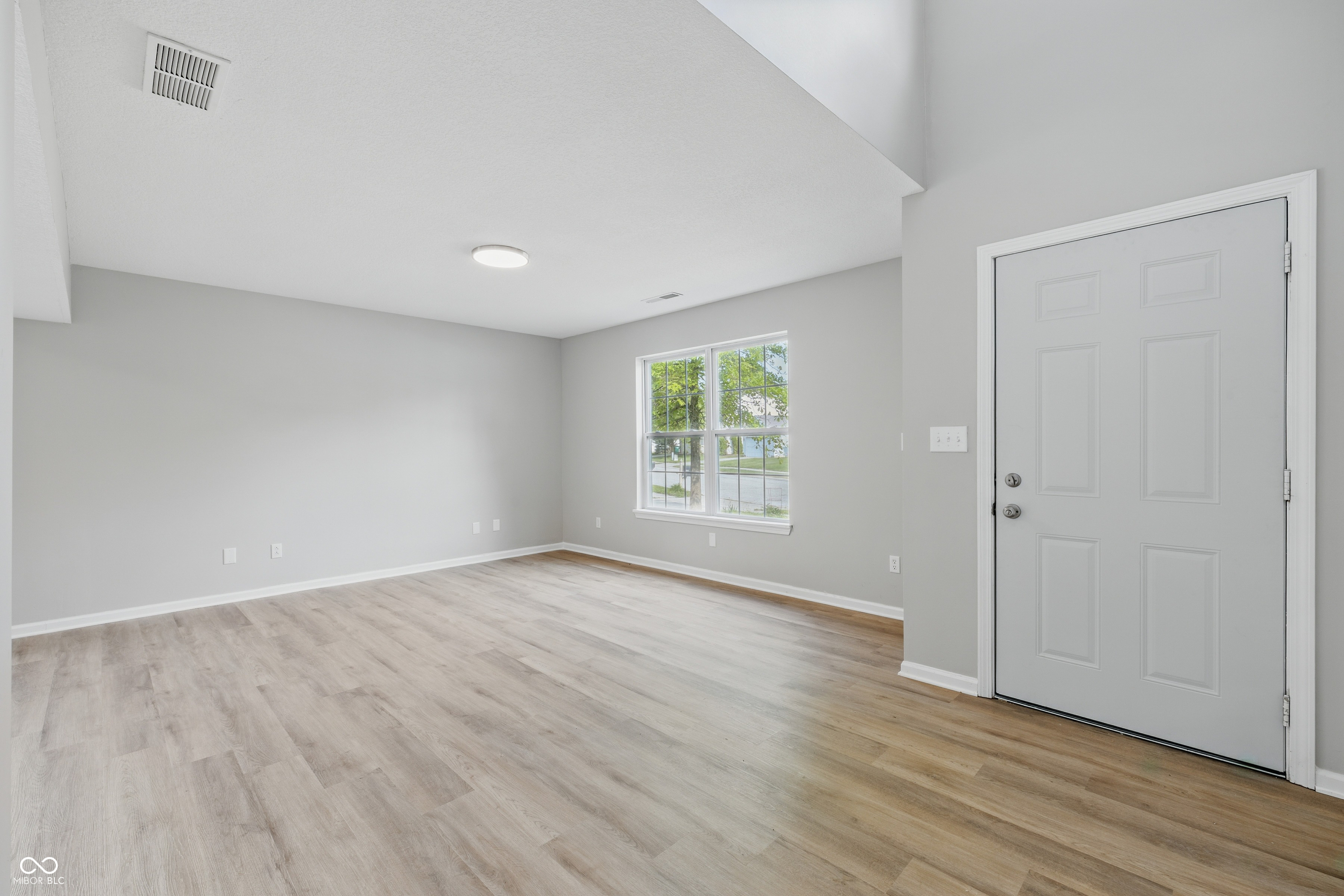 9949 Nightsong Lane