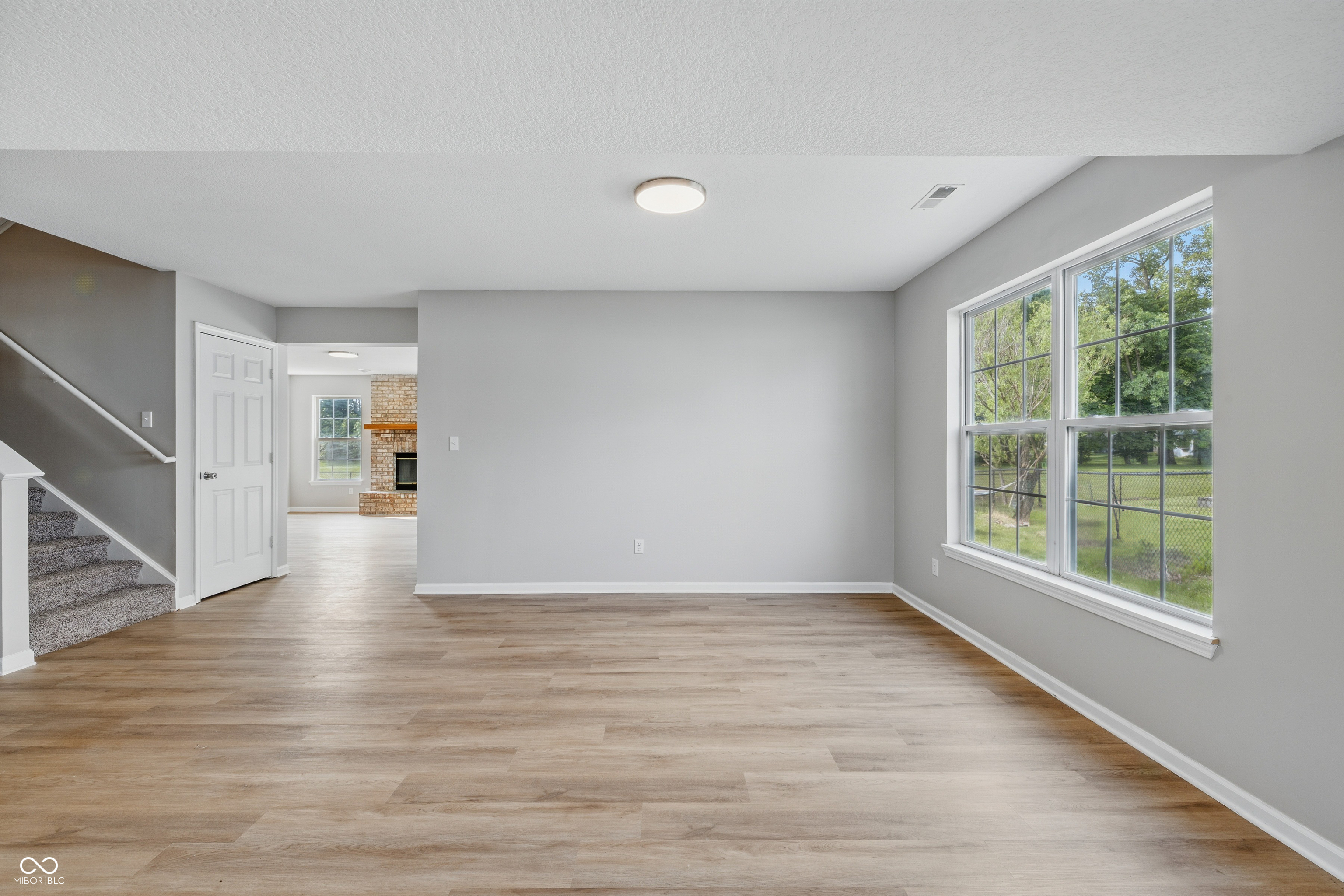 9949 Nightsong Lane