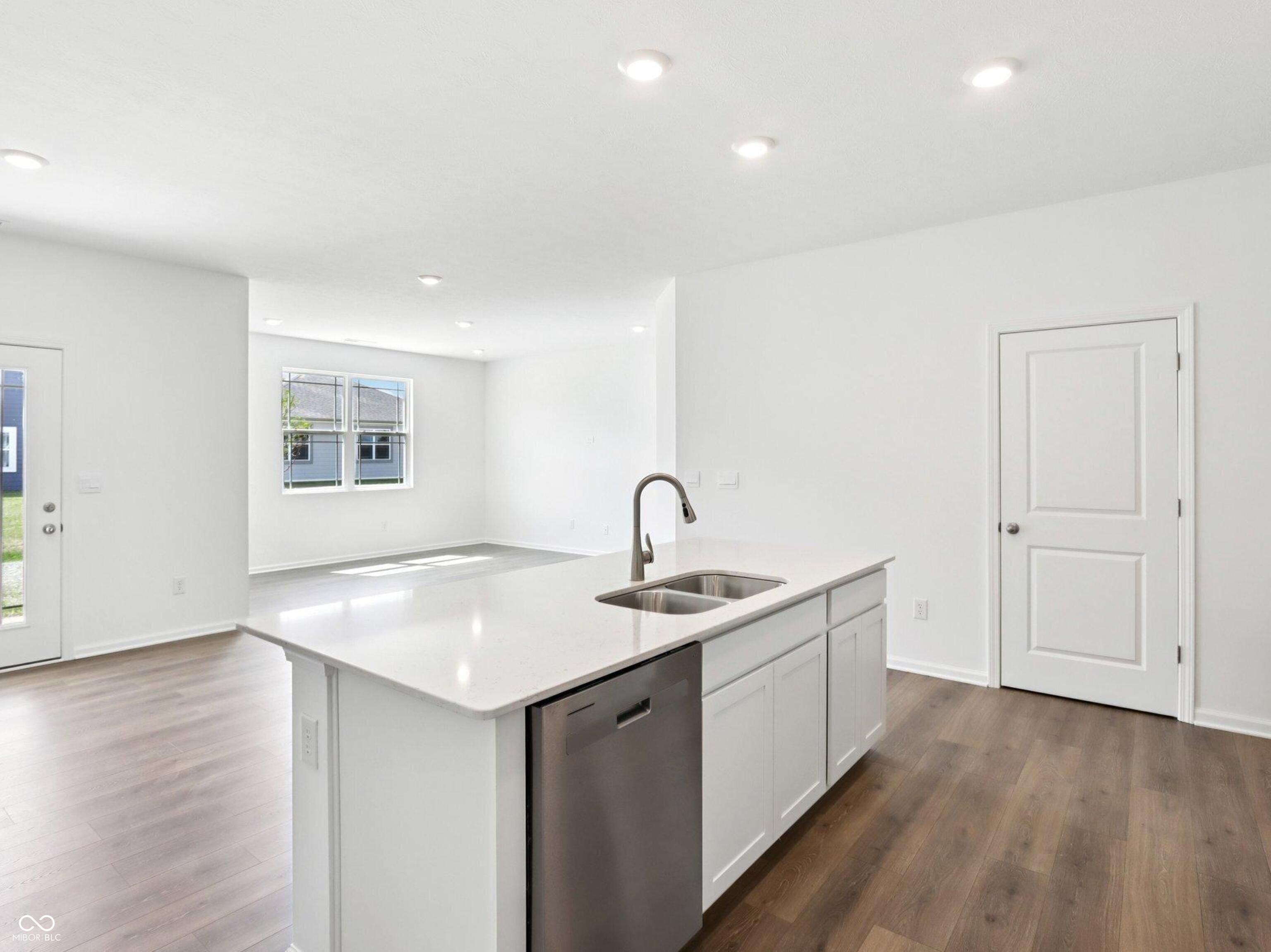 1587 Adios Butler Court