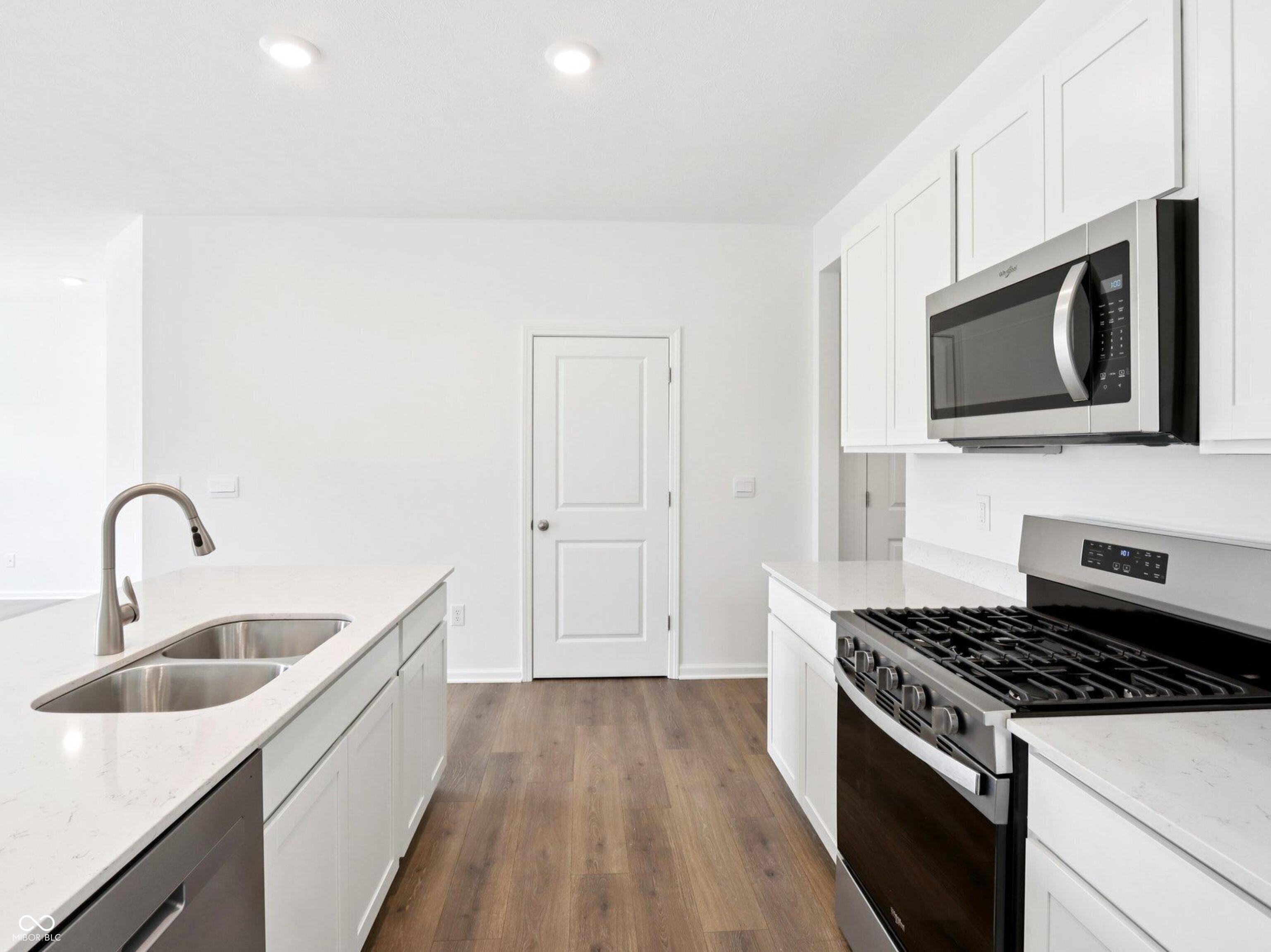 1587 Adios Butler Court