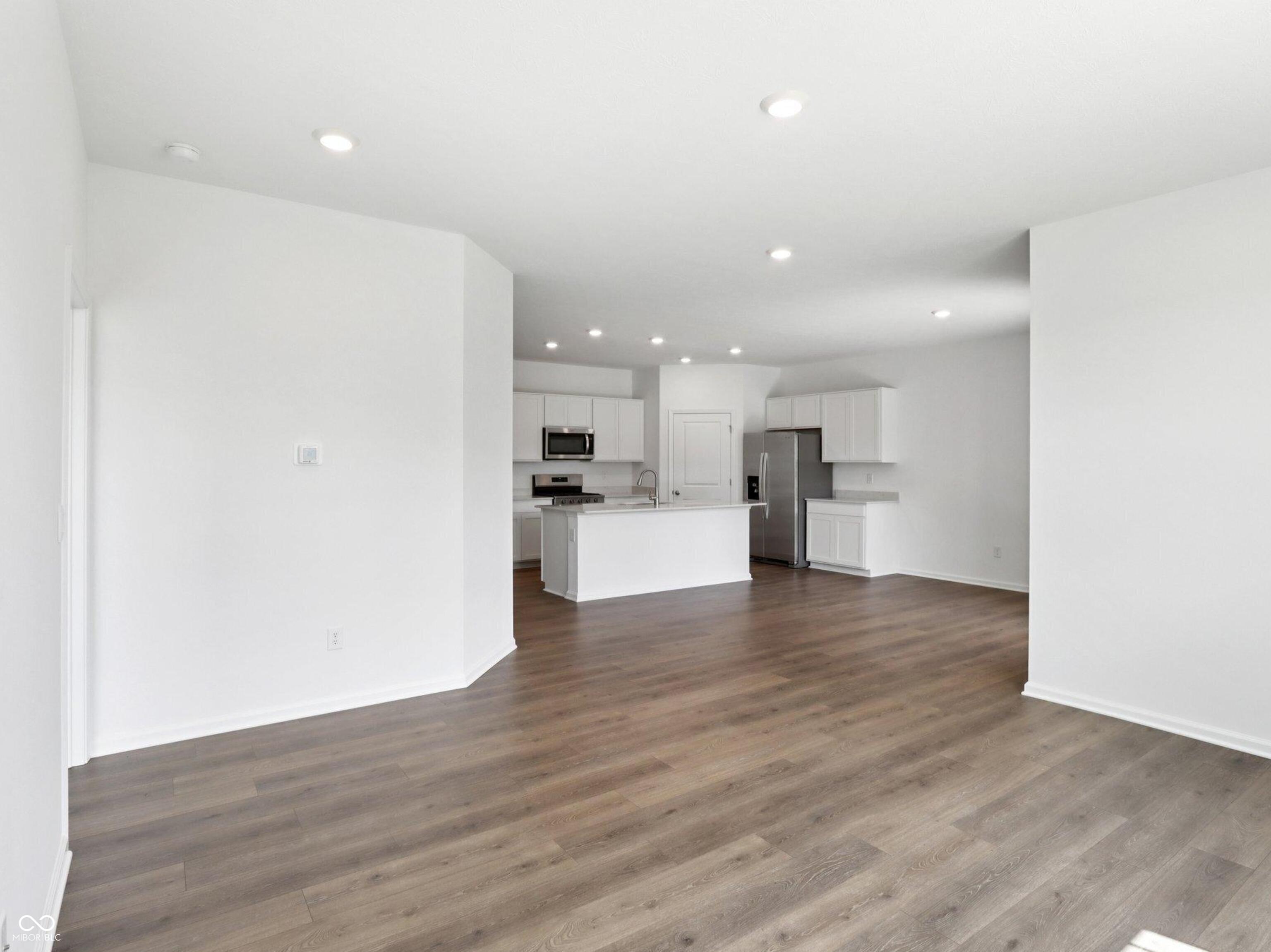 1587 Adios Butler Court