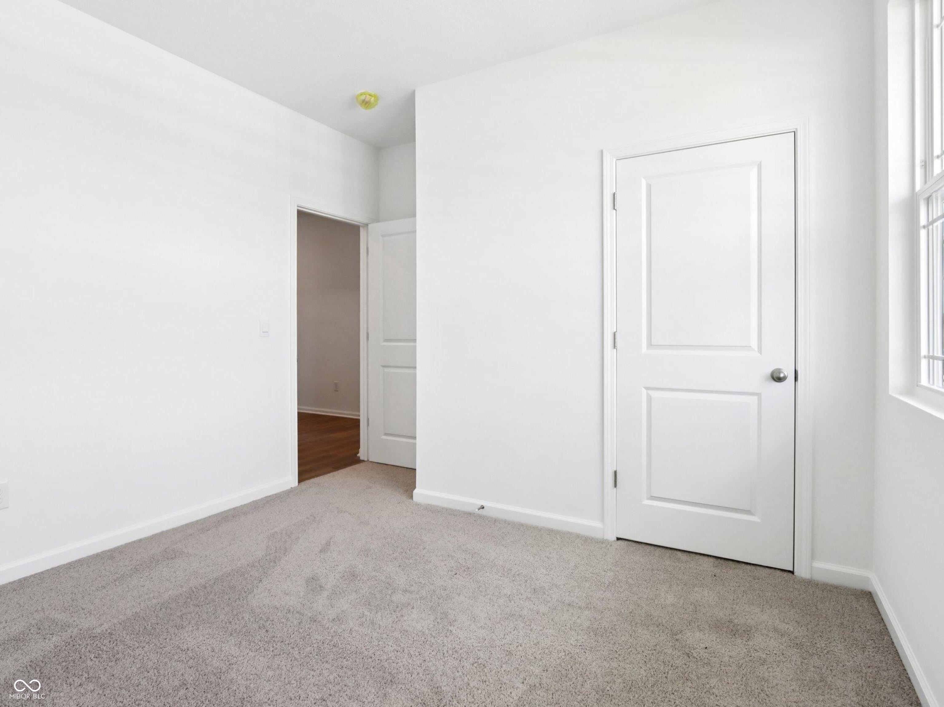 1587 Adios Butler Court