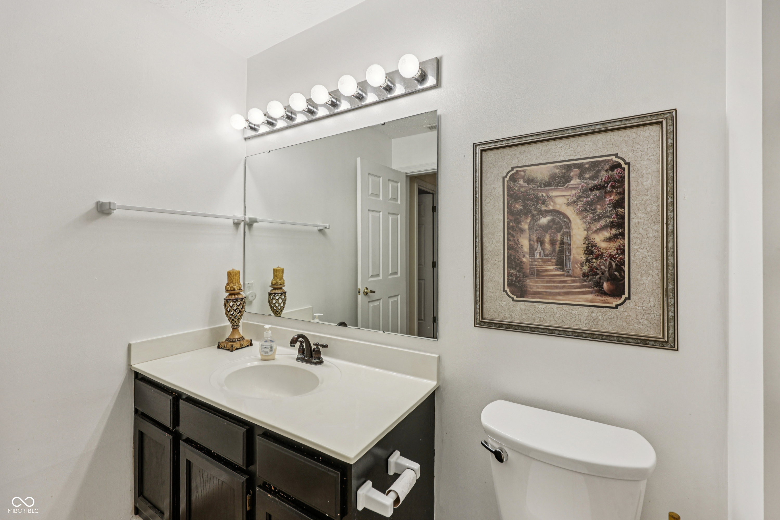 257 Strand Lane Unit: C