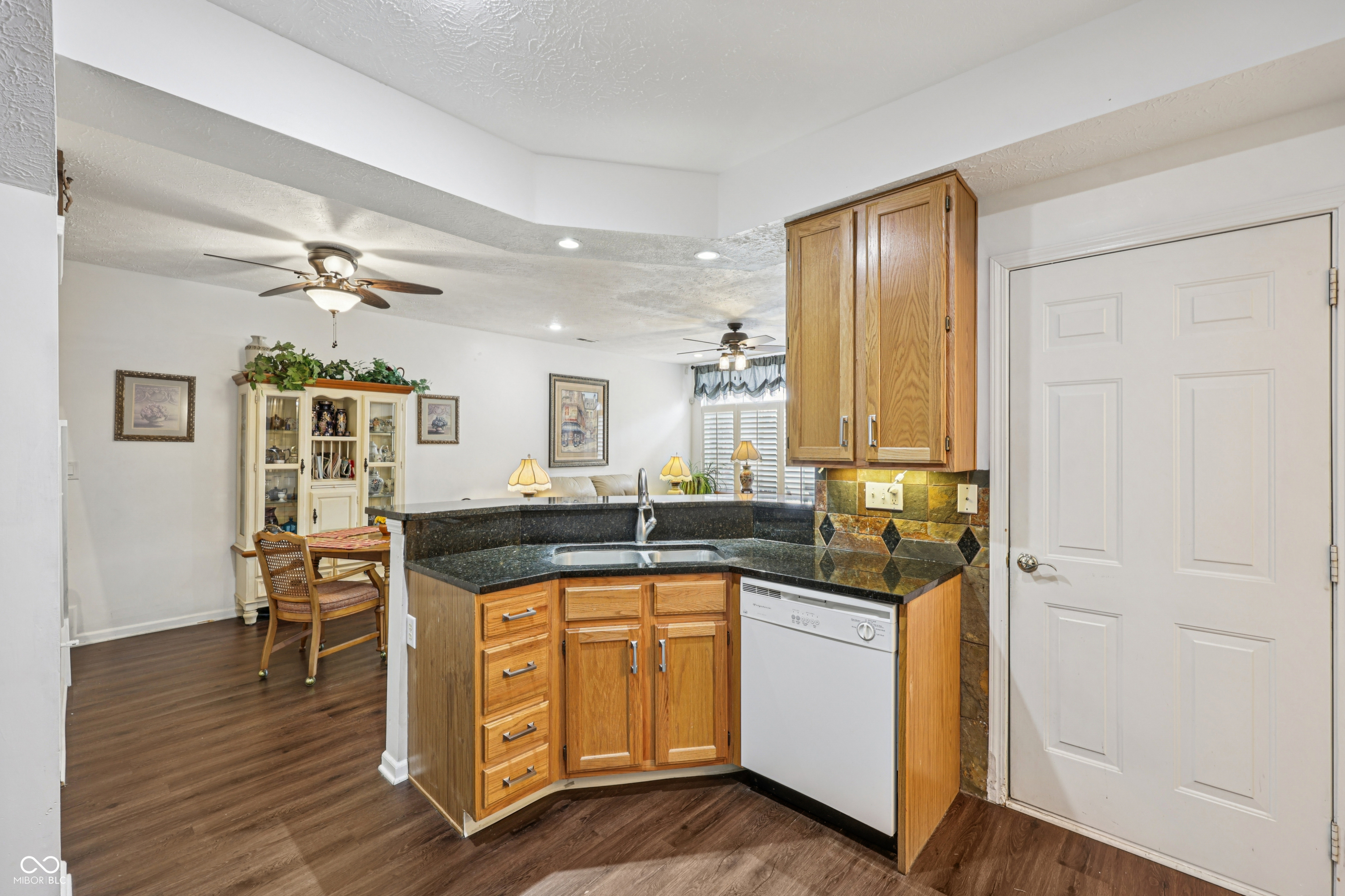 257 Strand Lane Unit: C