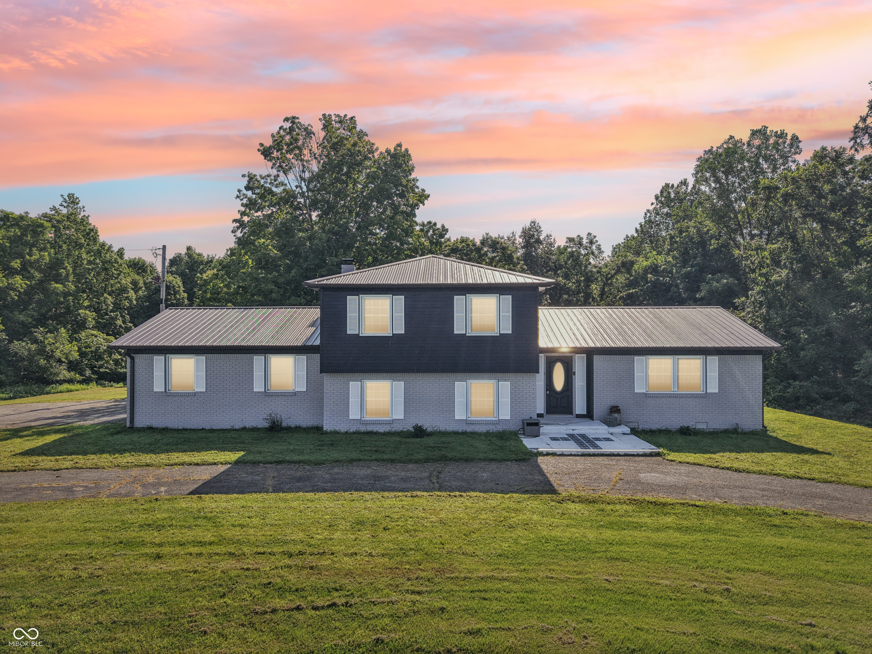 335 N Corporation Line Road