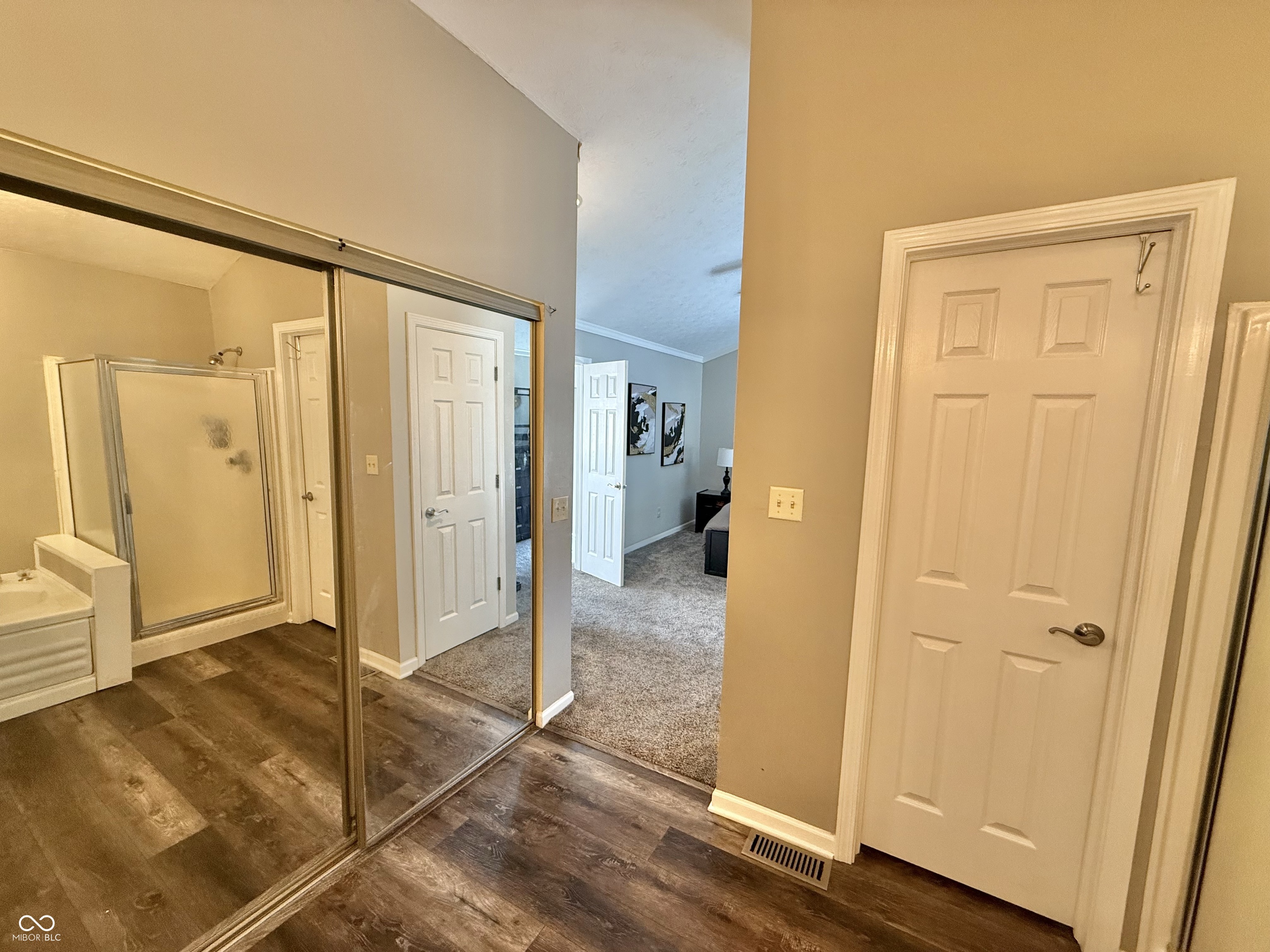 528 Yorktown Lane