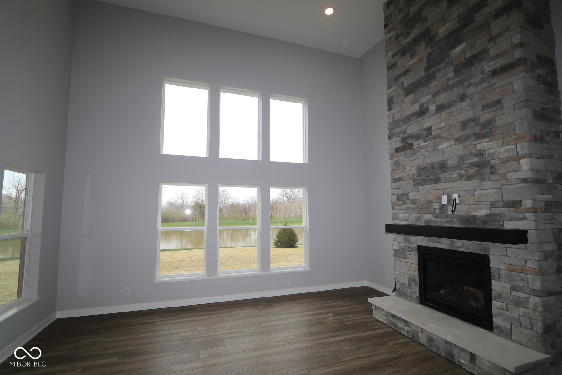 4945 Cinnabar Trail