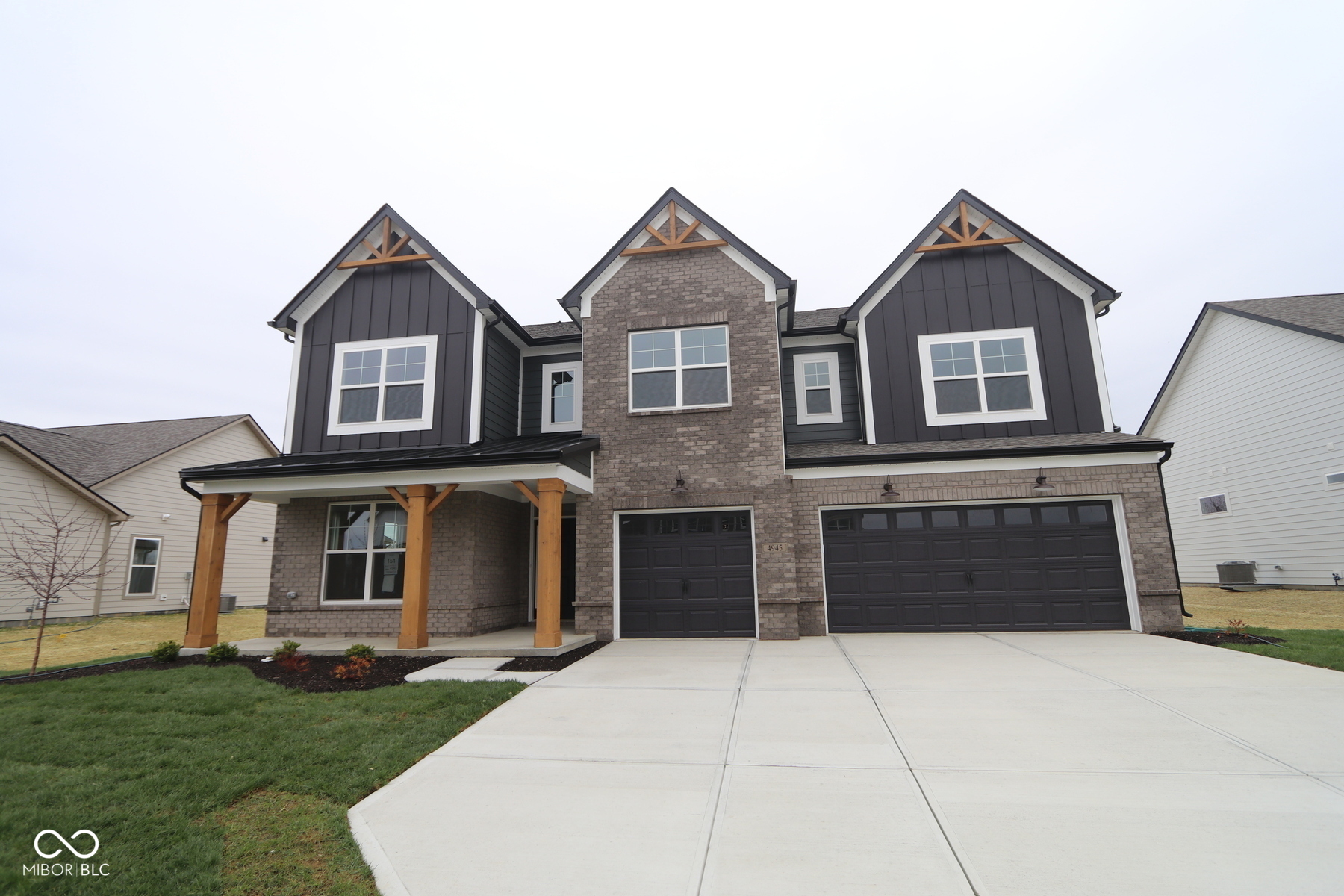 4945 Cinnabar Trail