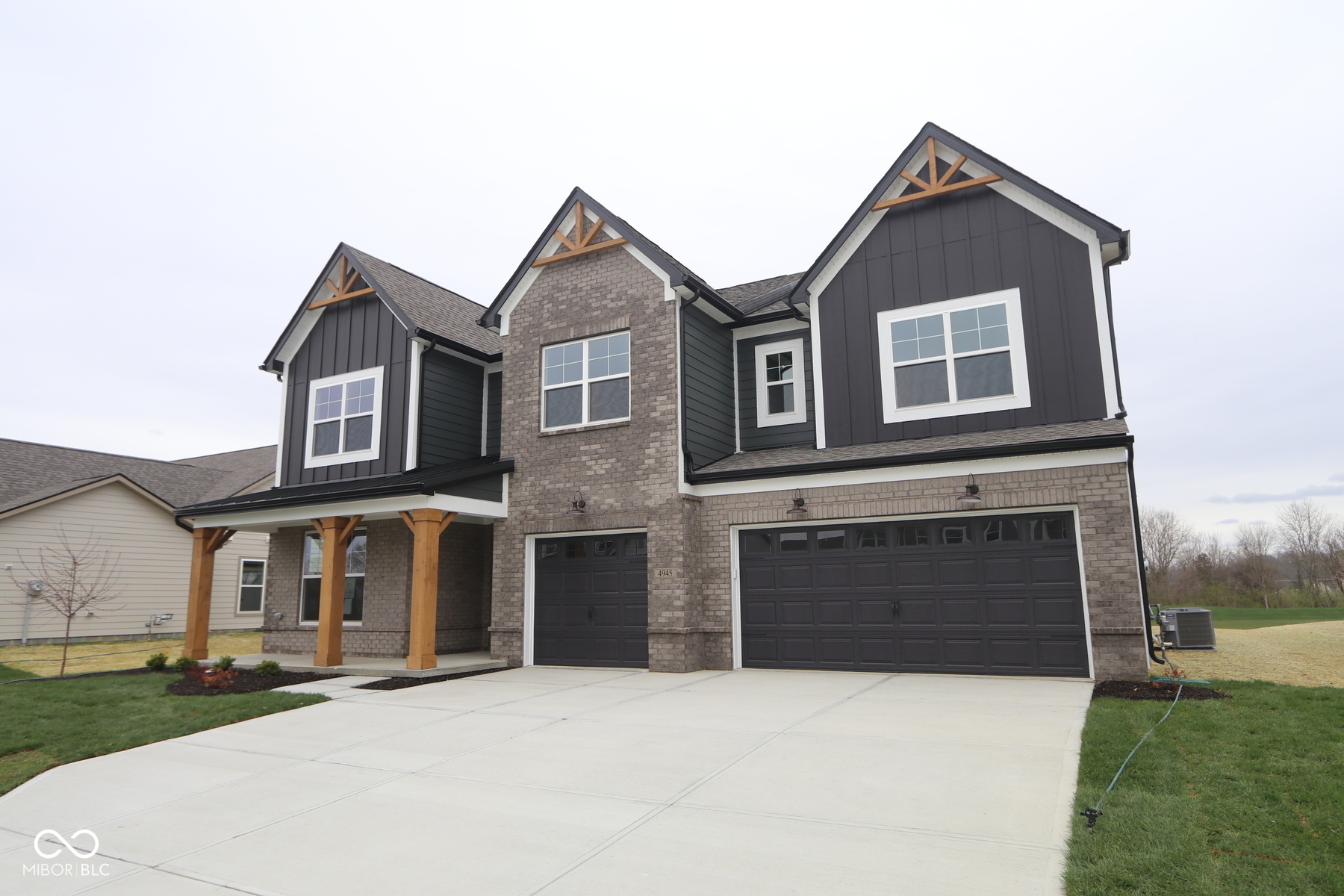 4945 Cinnabar Trail