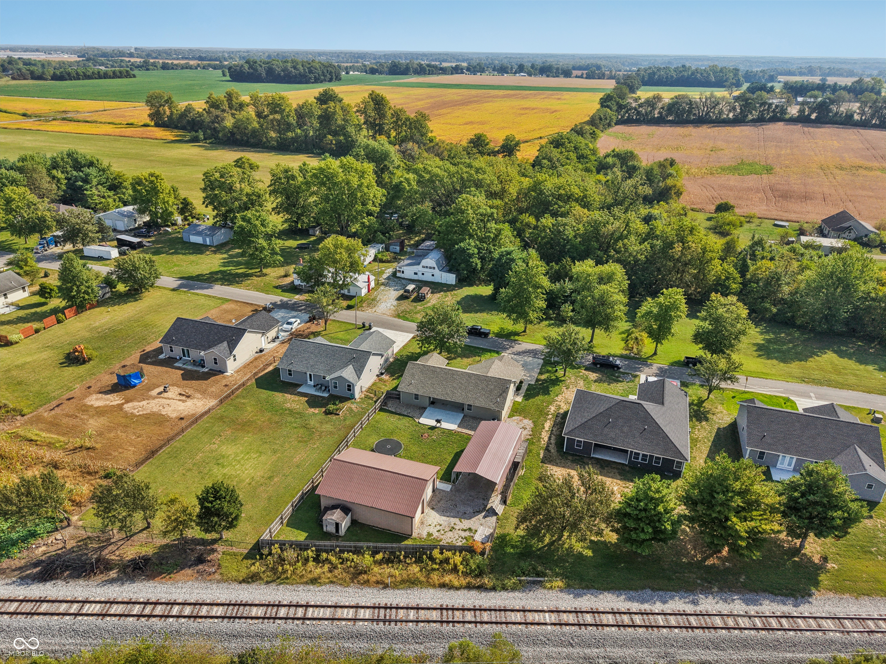 3244 N County Road 900 E