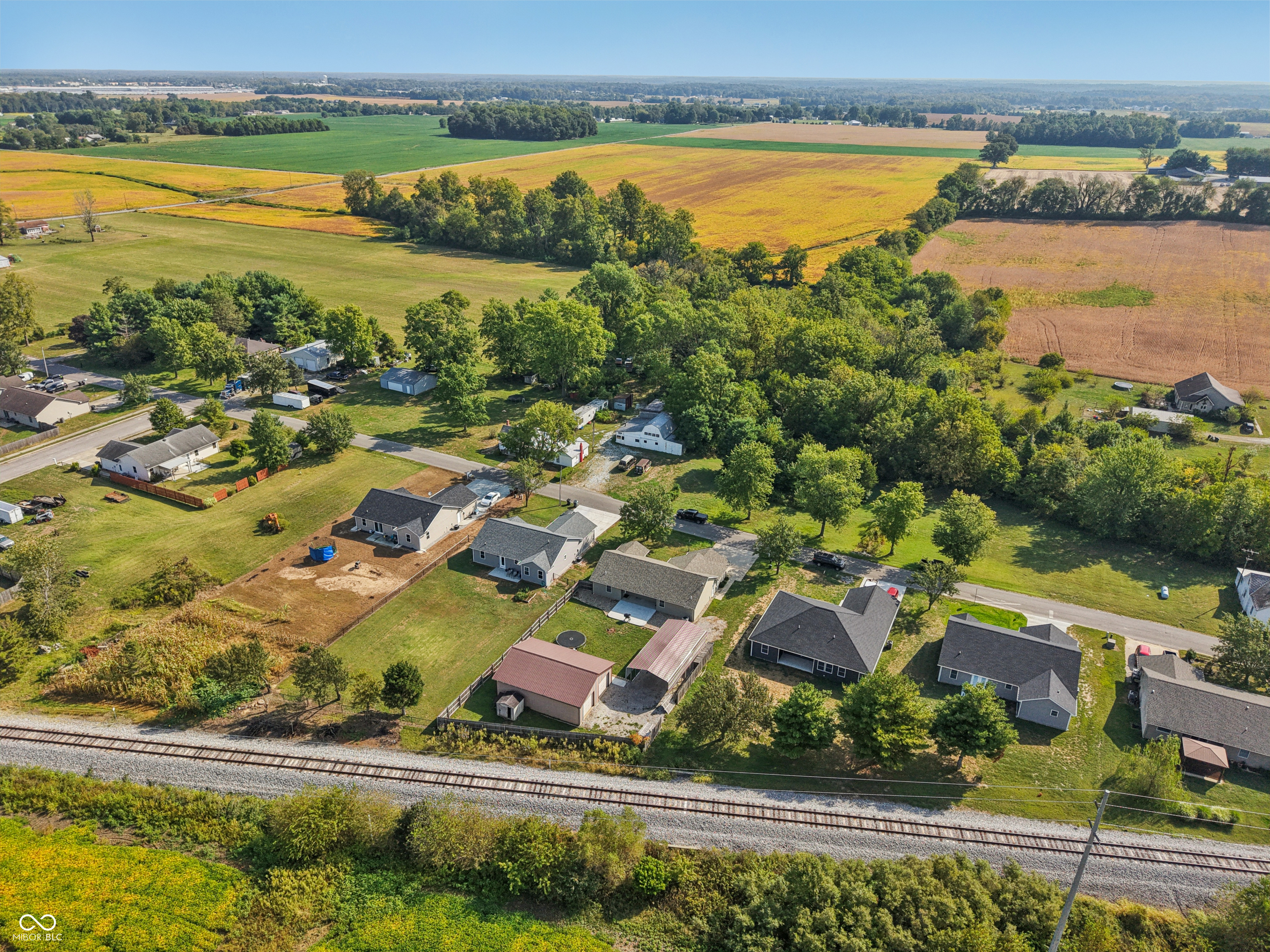 3244 N County Road 900 E
