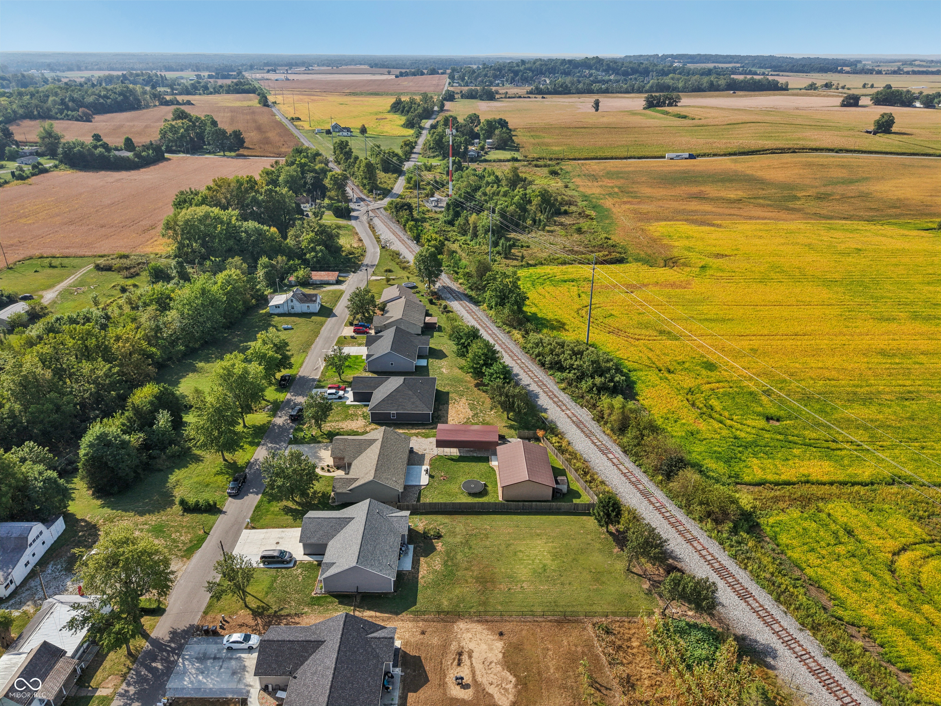 3244 N County Road 900 E
