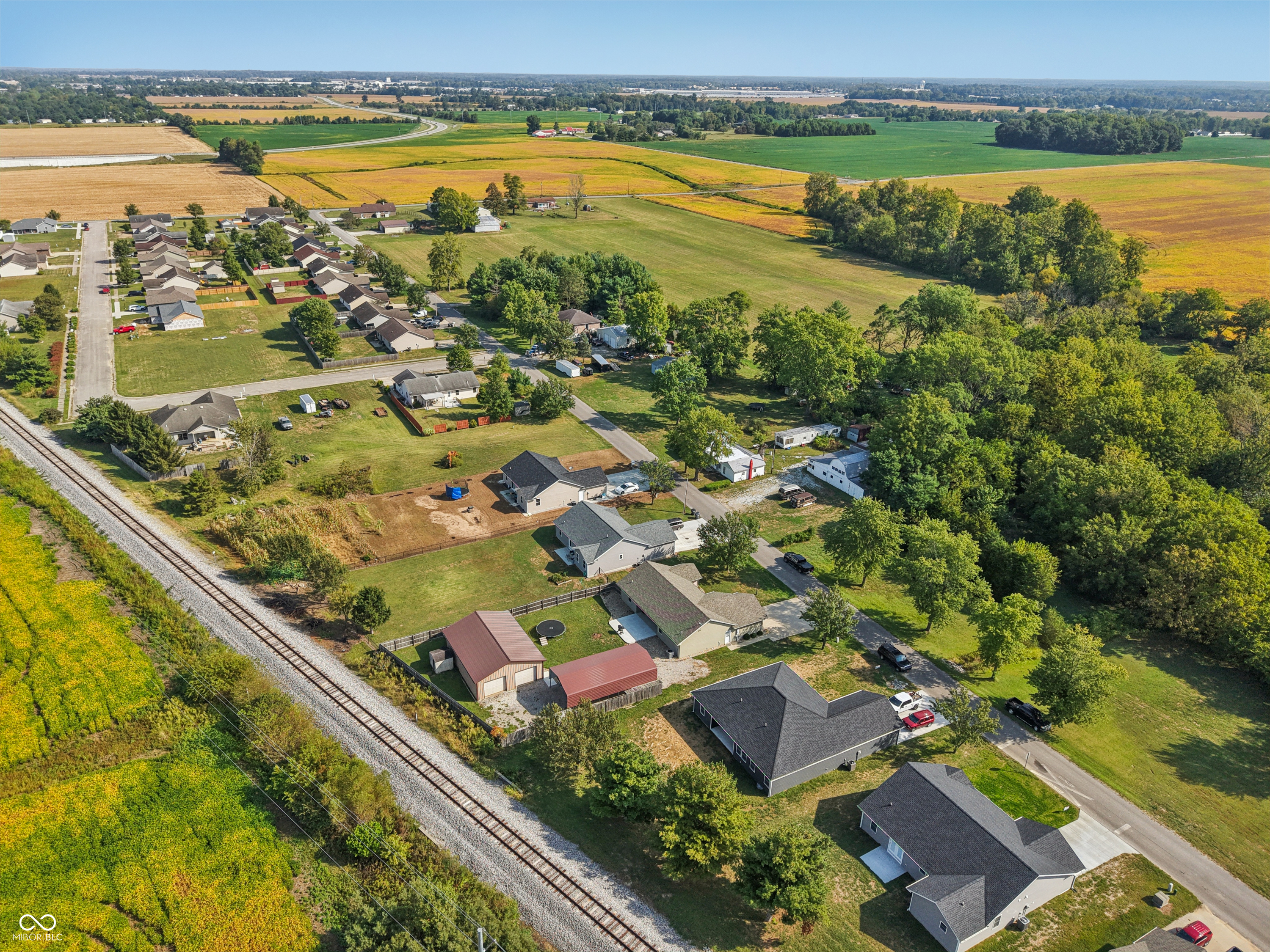 3244 N County Road 900 E