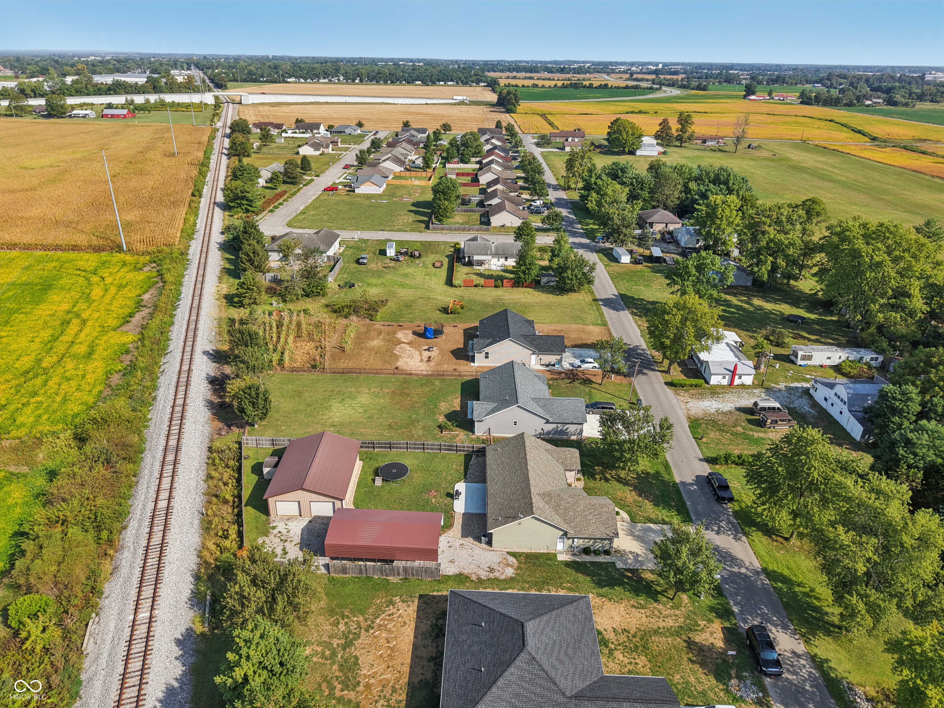 3244 N County Road 900 E