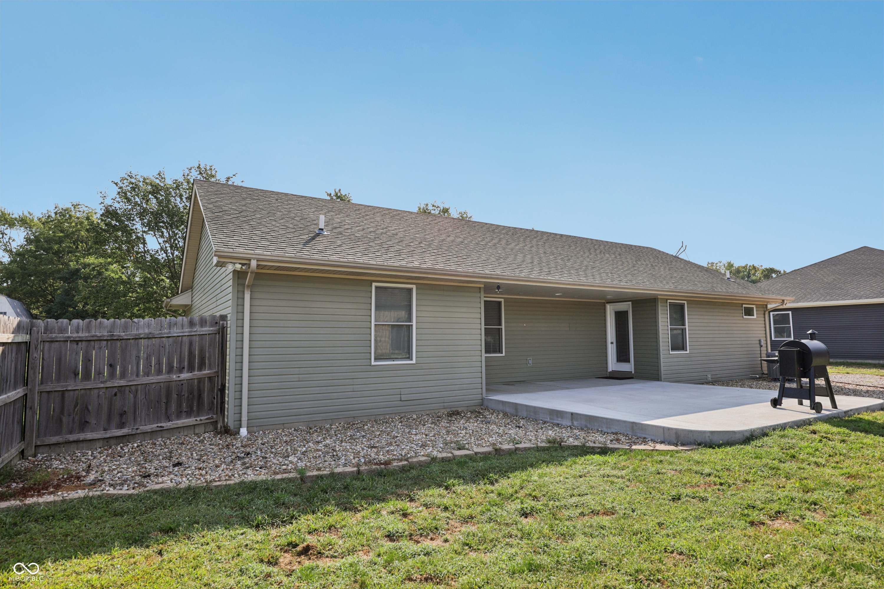 3244 N County Road 900 E