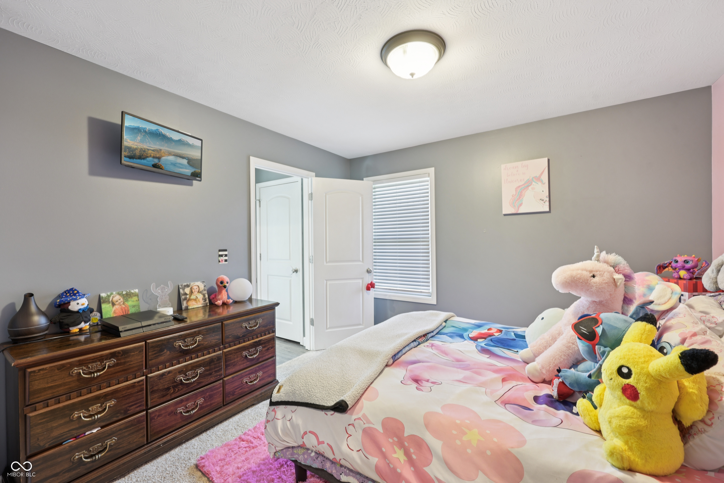 3244 N County Road 900 E