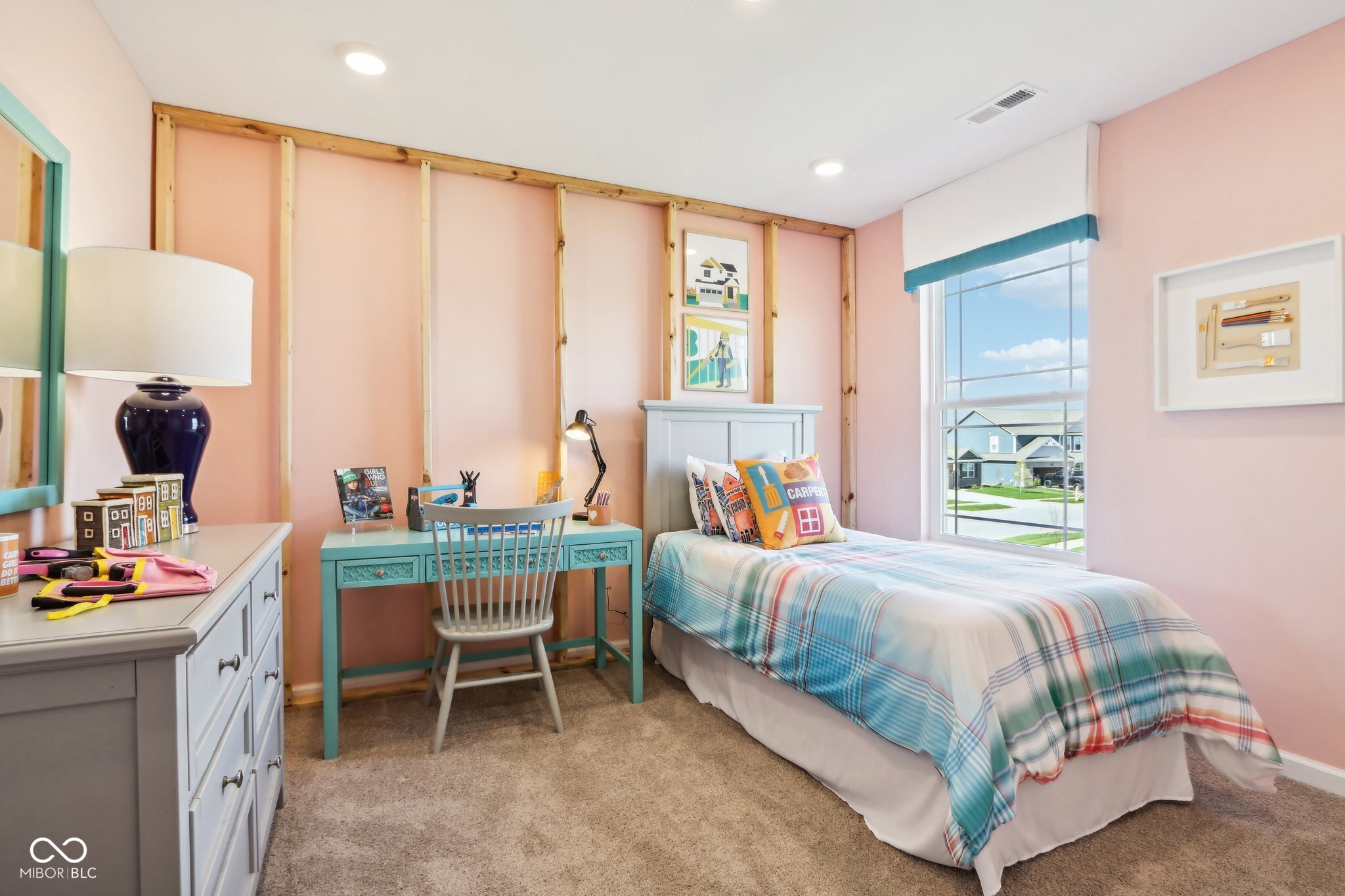 149 Velvet Hat Road