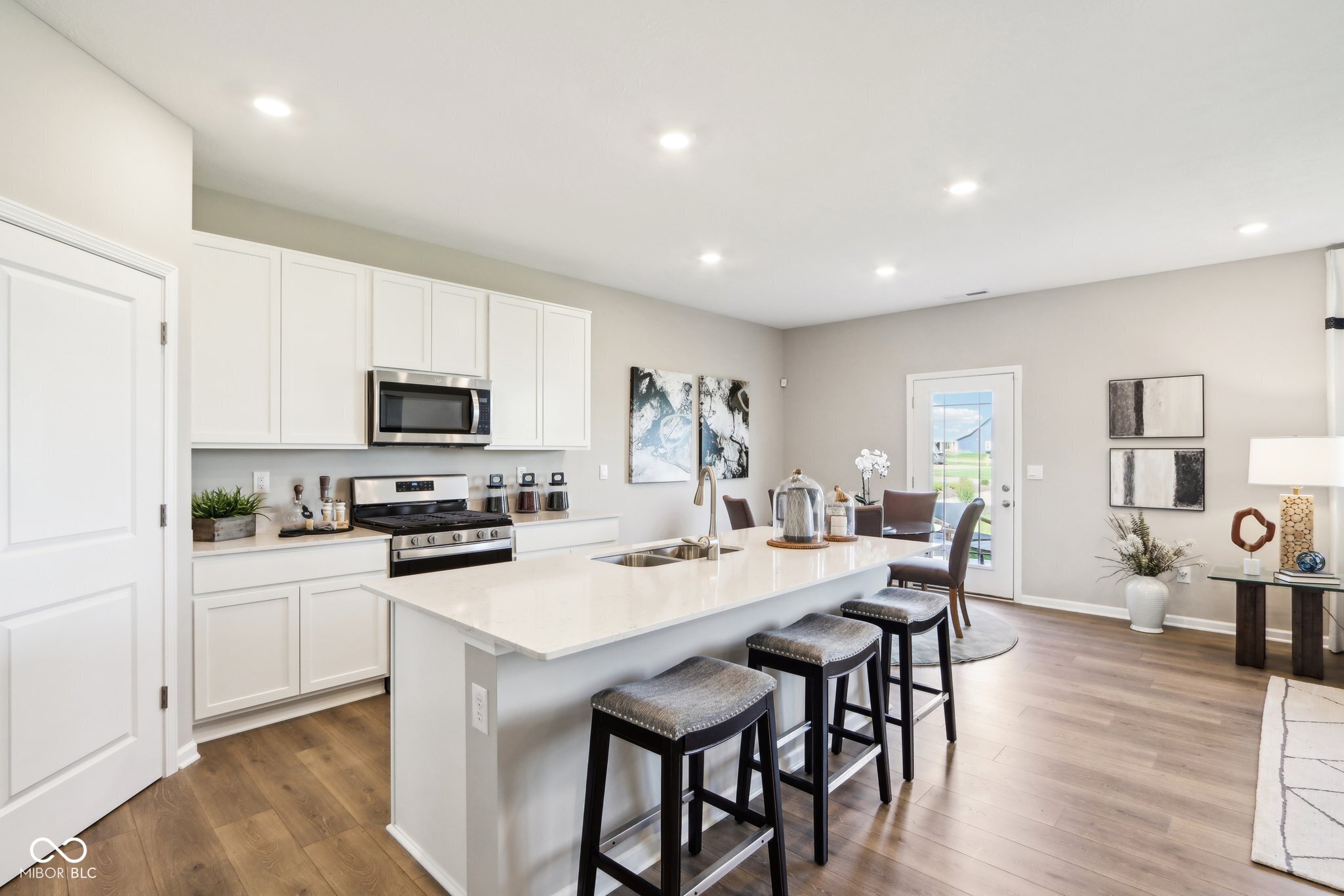 149 Velvet Hat Road