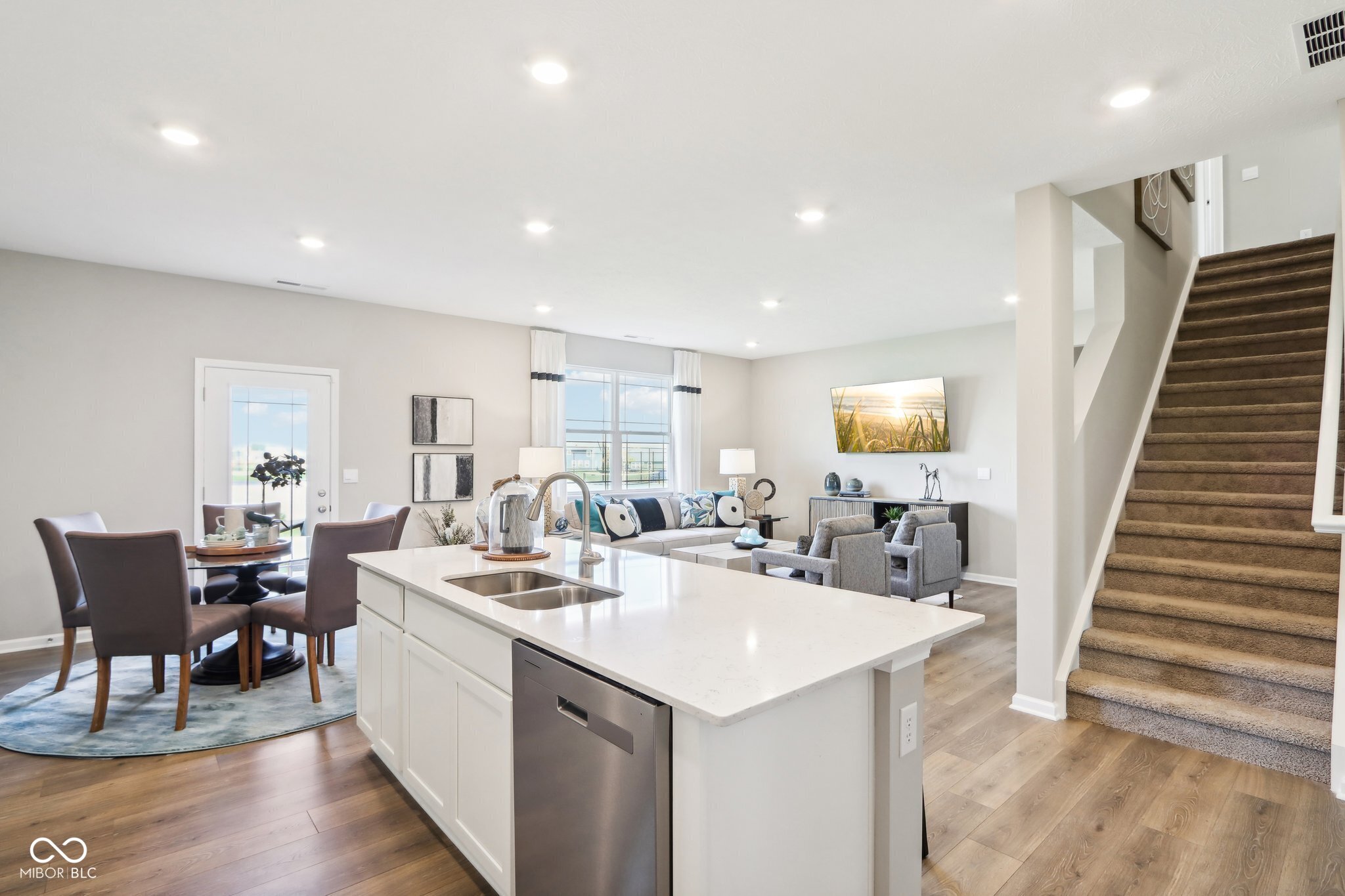 149 Velvet Hat Road