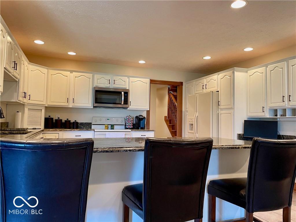 1148 Waterford Drive