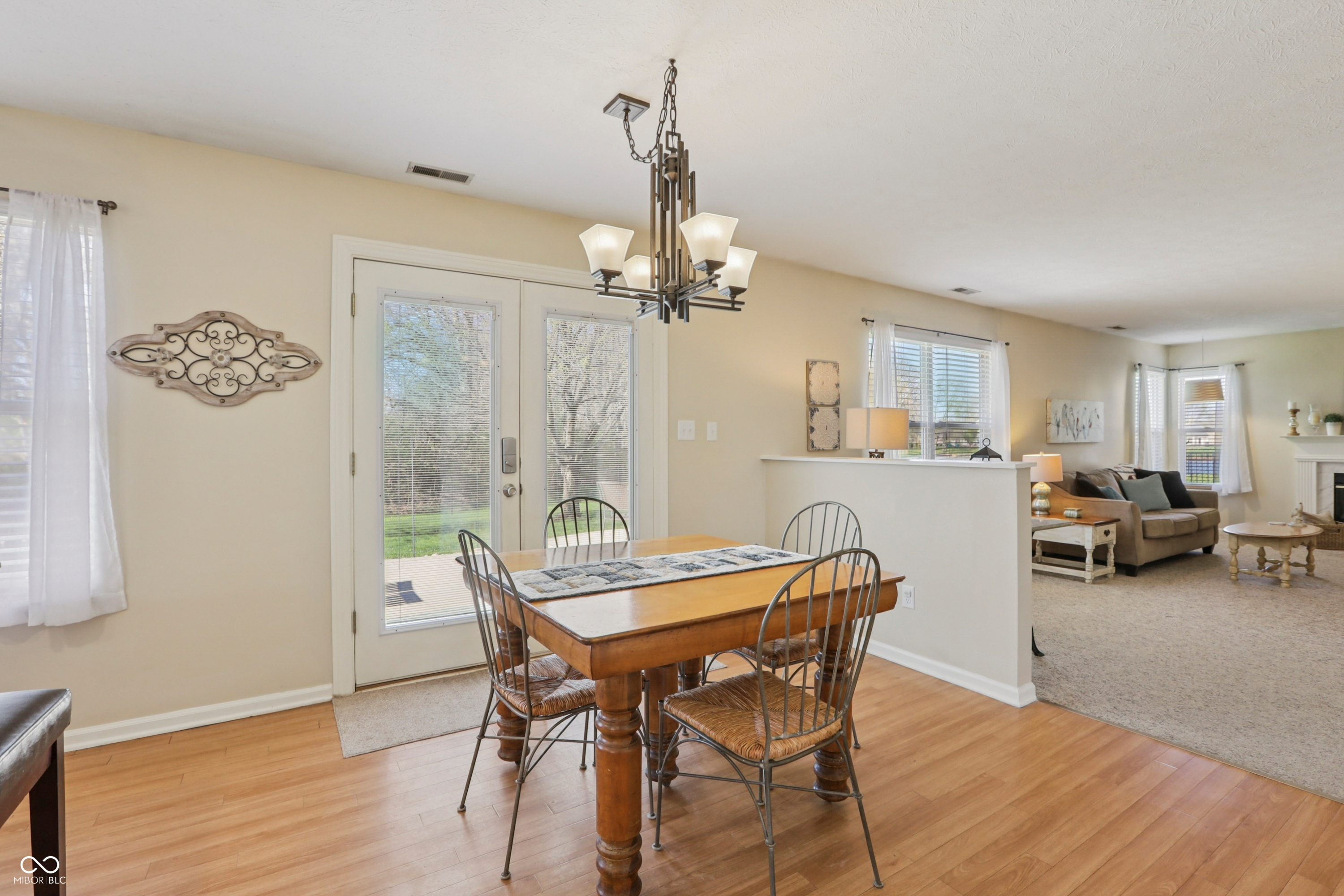 8635 Eagles Nest Drive