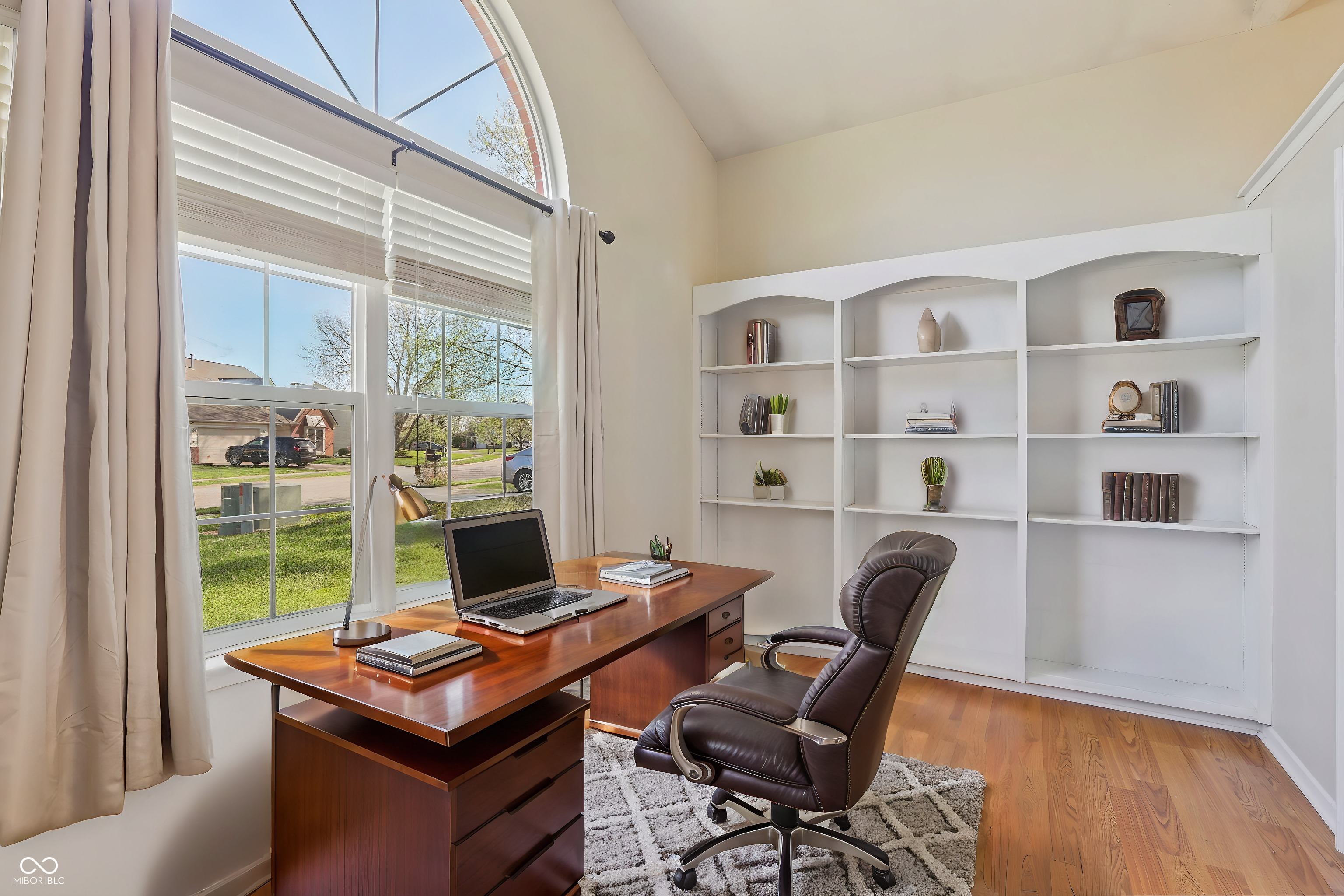 8635 Eagles Nest Drive