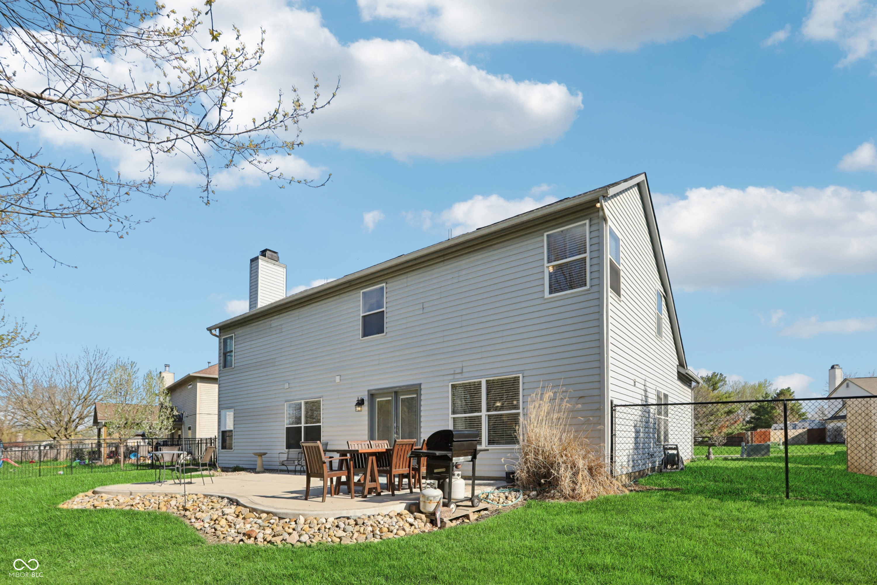 8635 Eagles Nest Drive