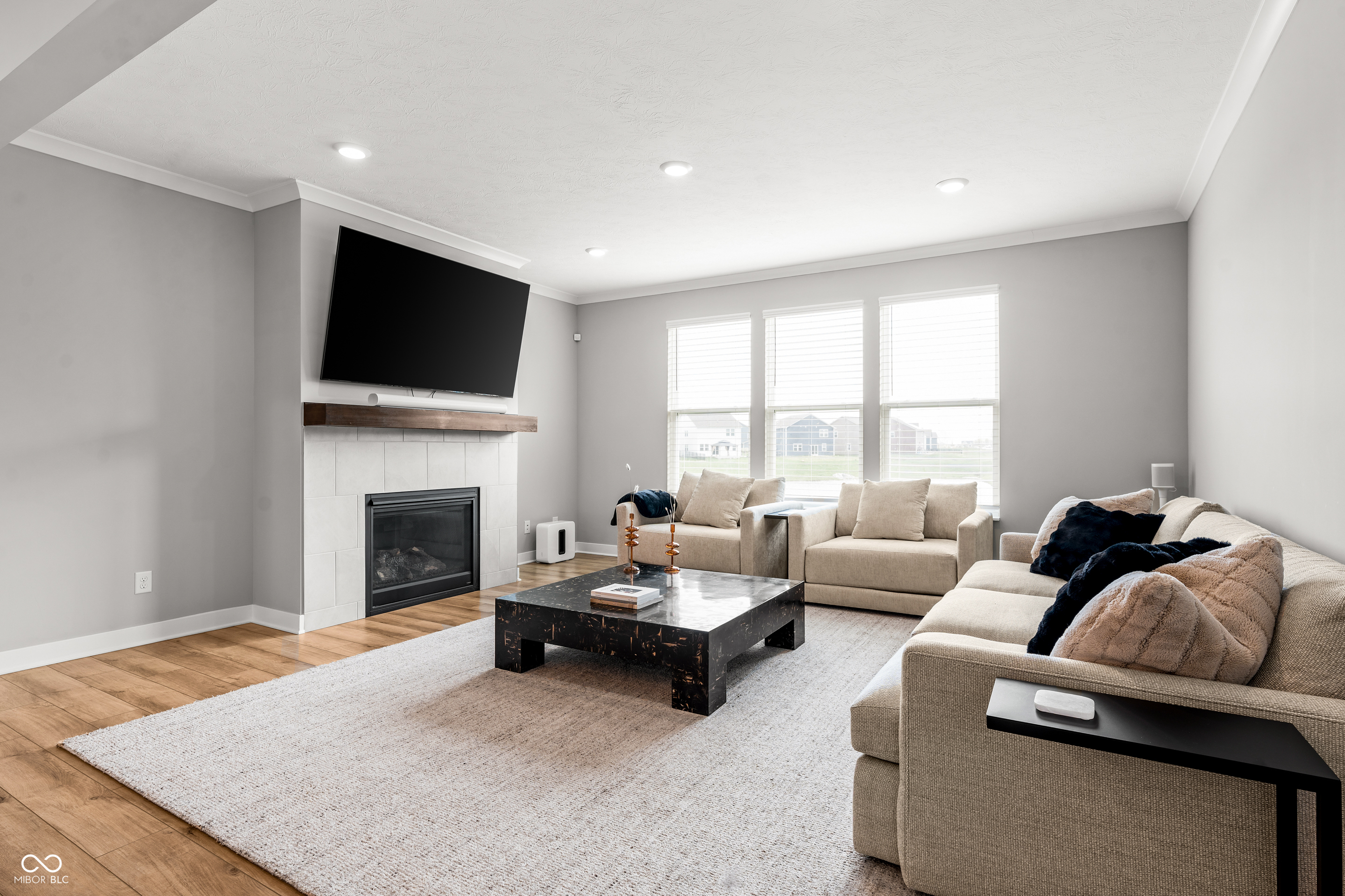 2155 Hengist Drive