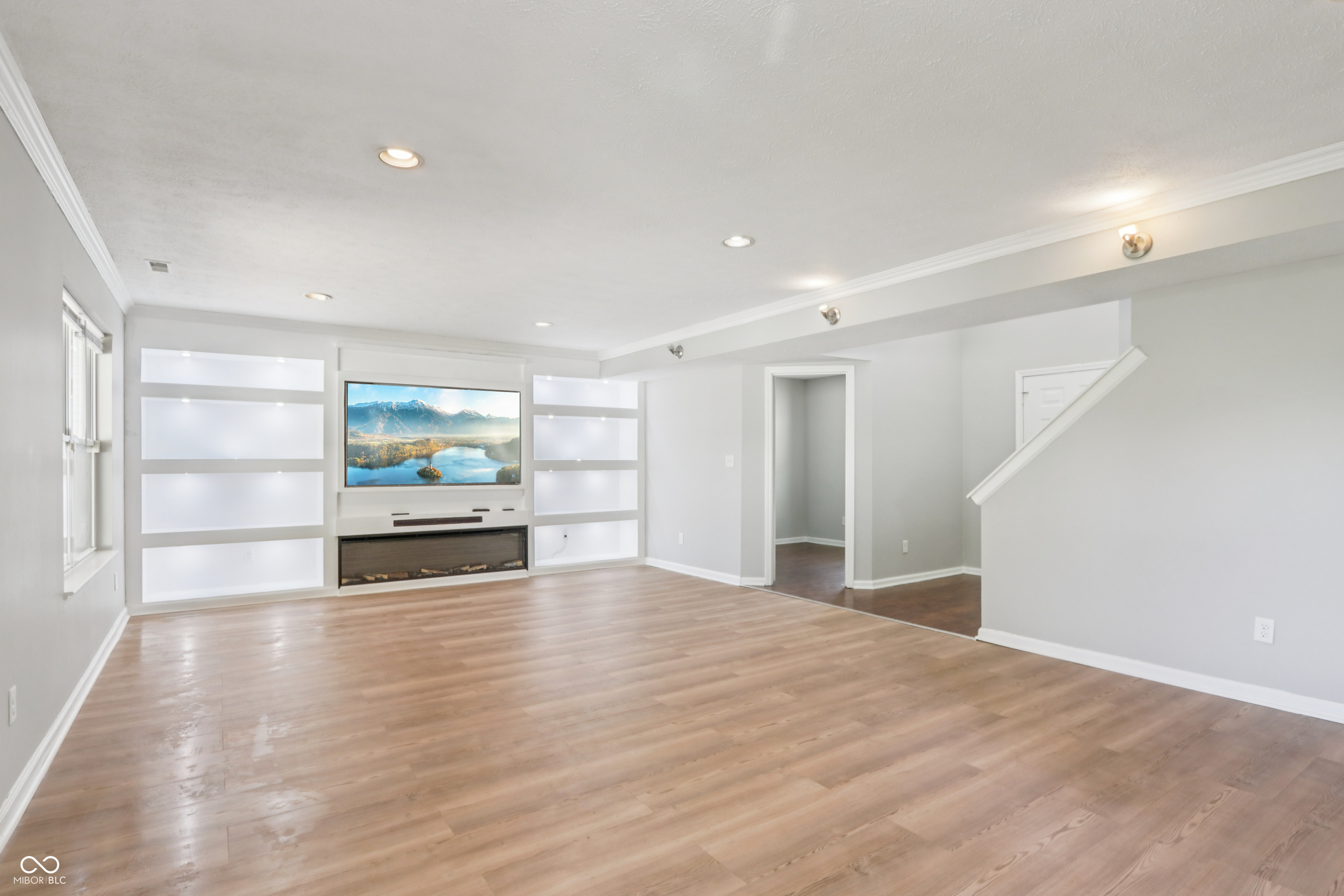 5729 Decatur Ridge Drive