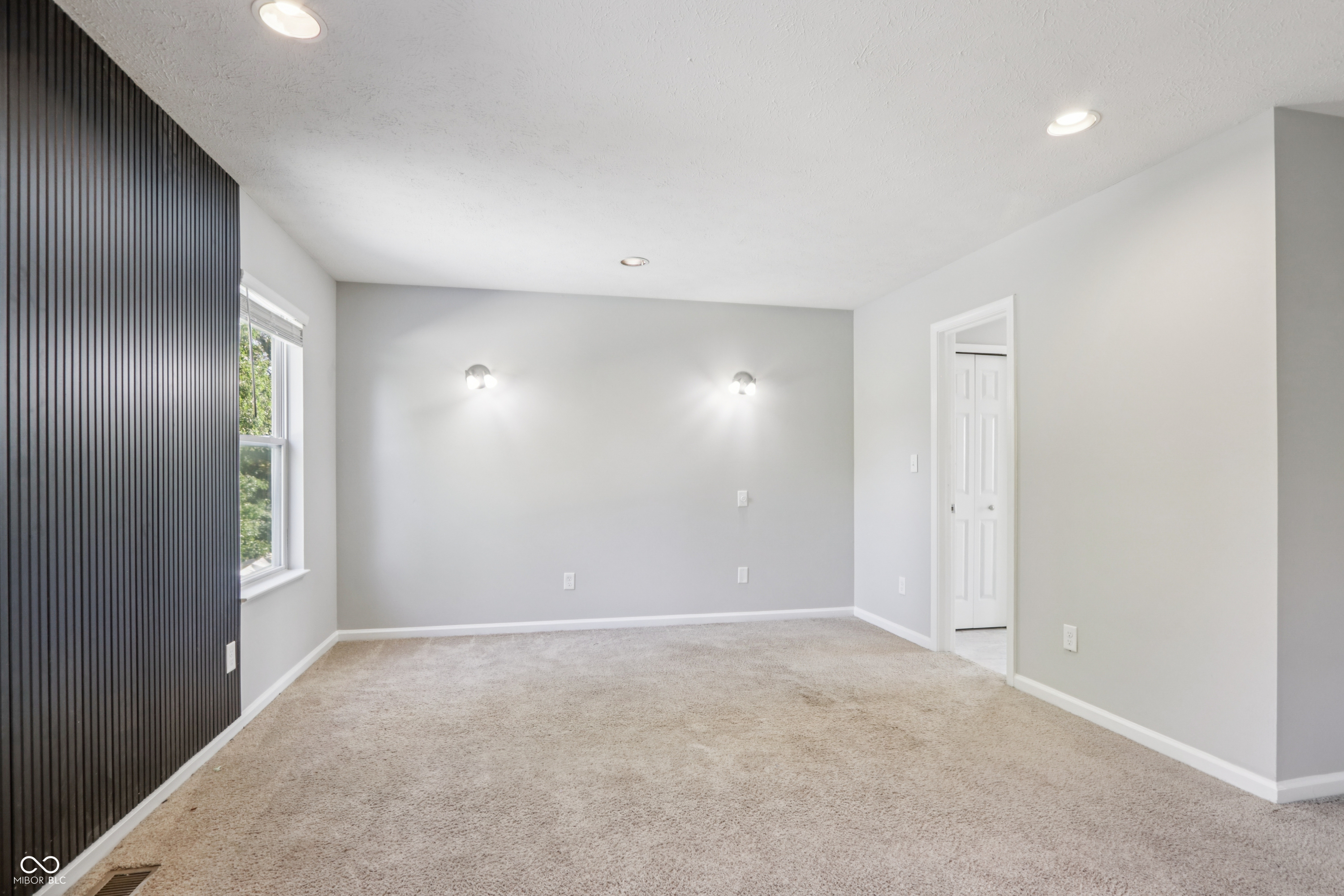 5729 Decatur Ridge Drive