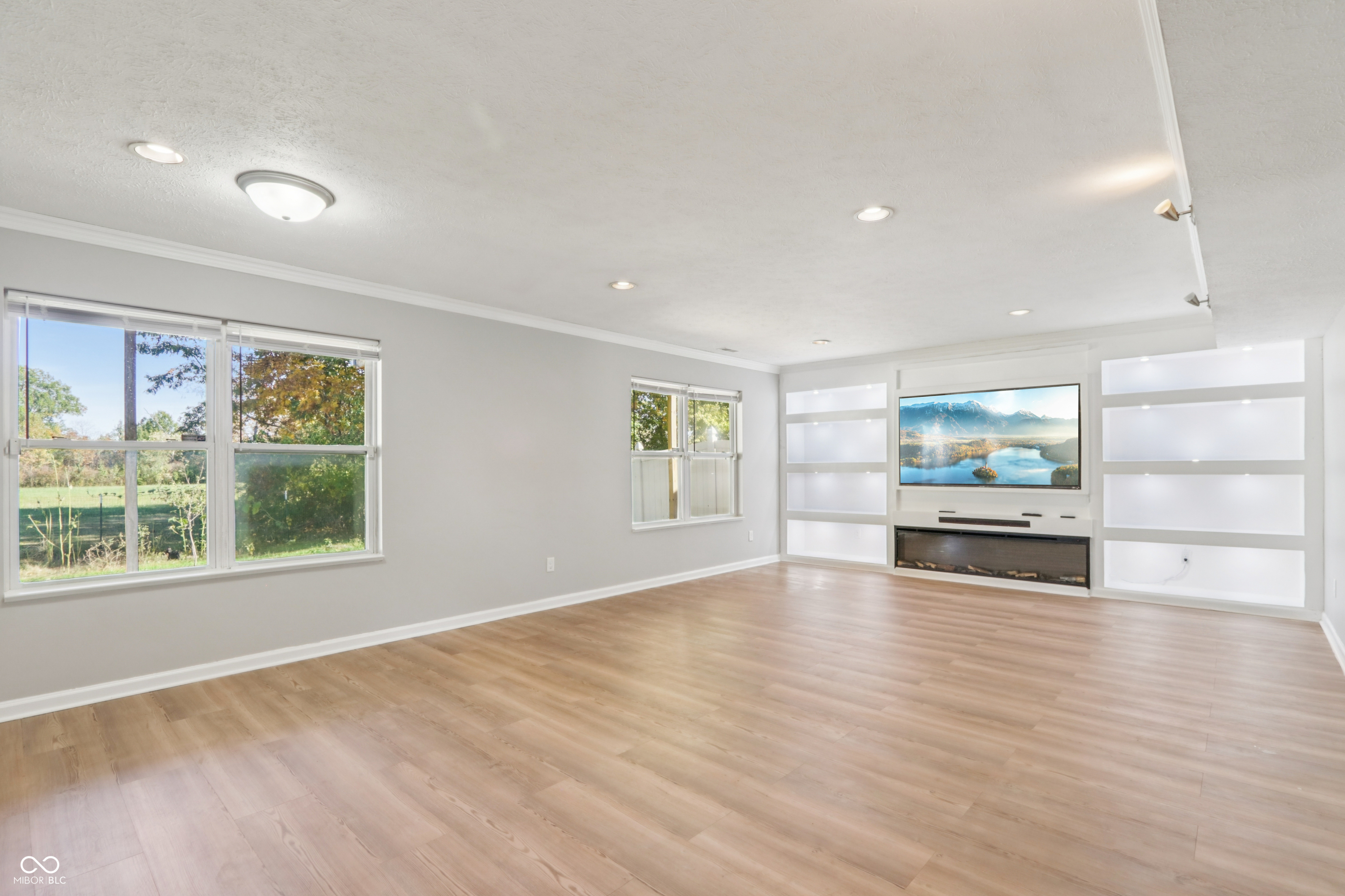 5729 Decatur Ridge Drive