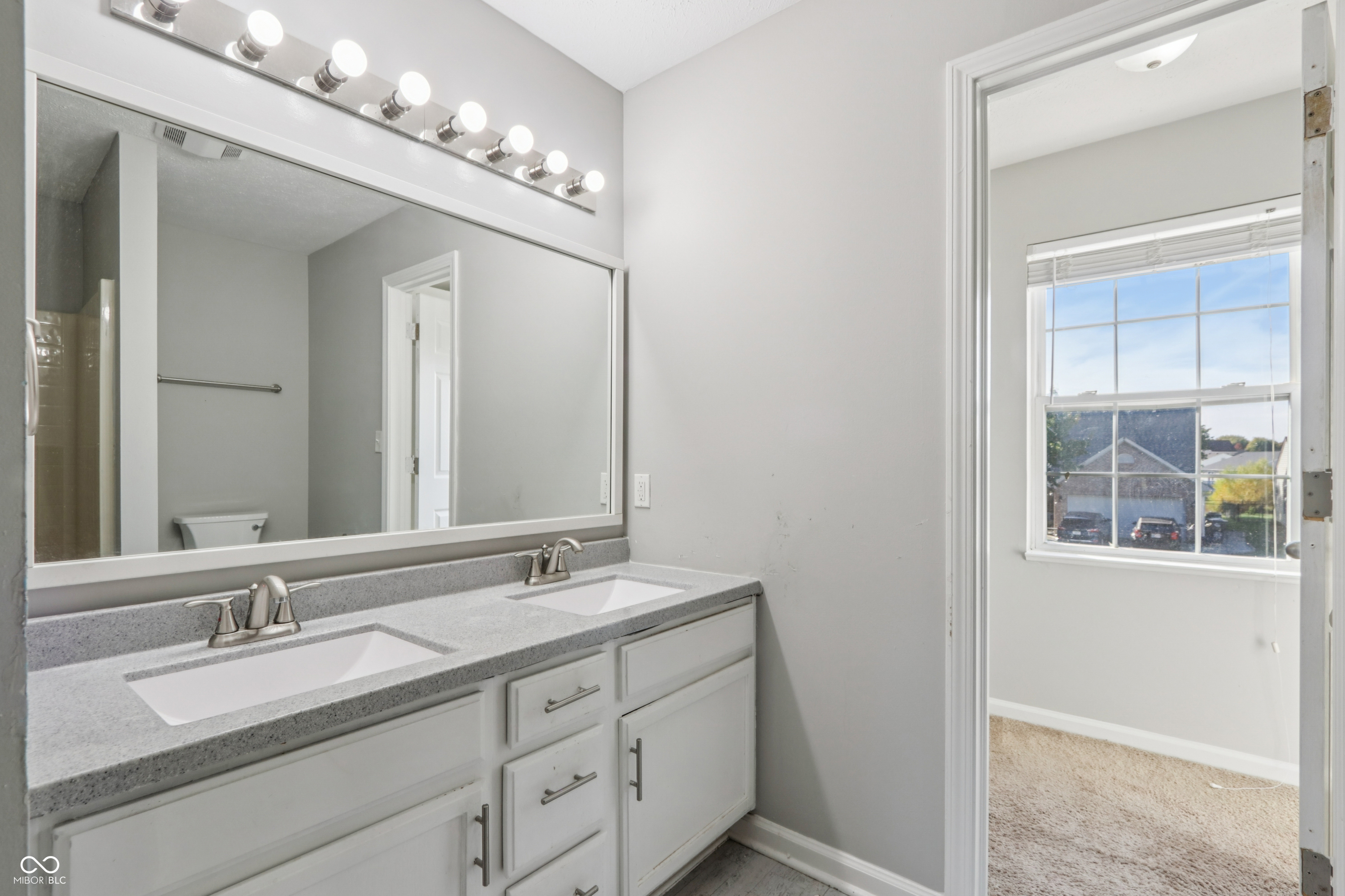 5729 Decatur Ridge Drive