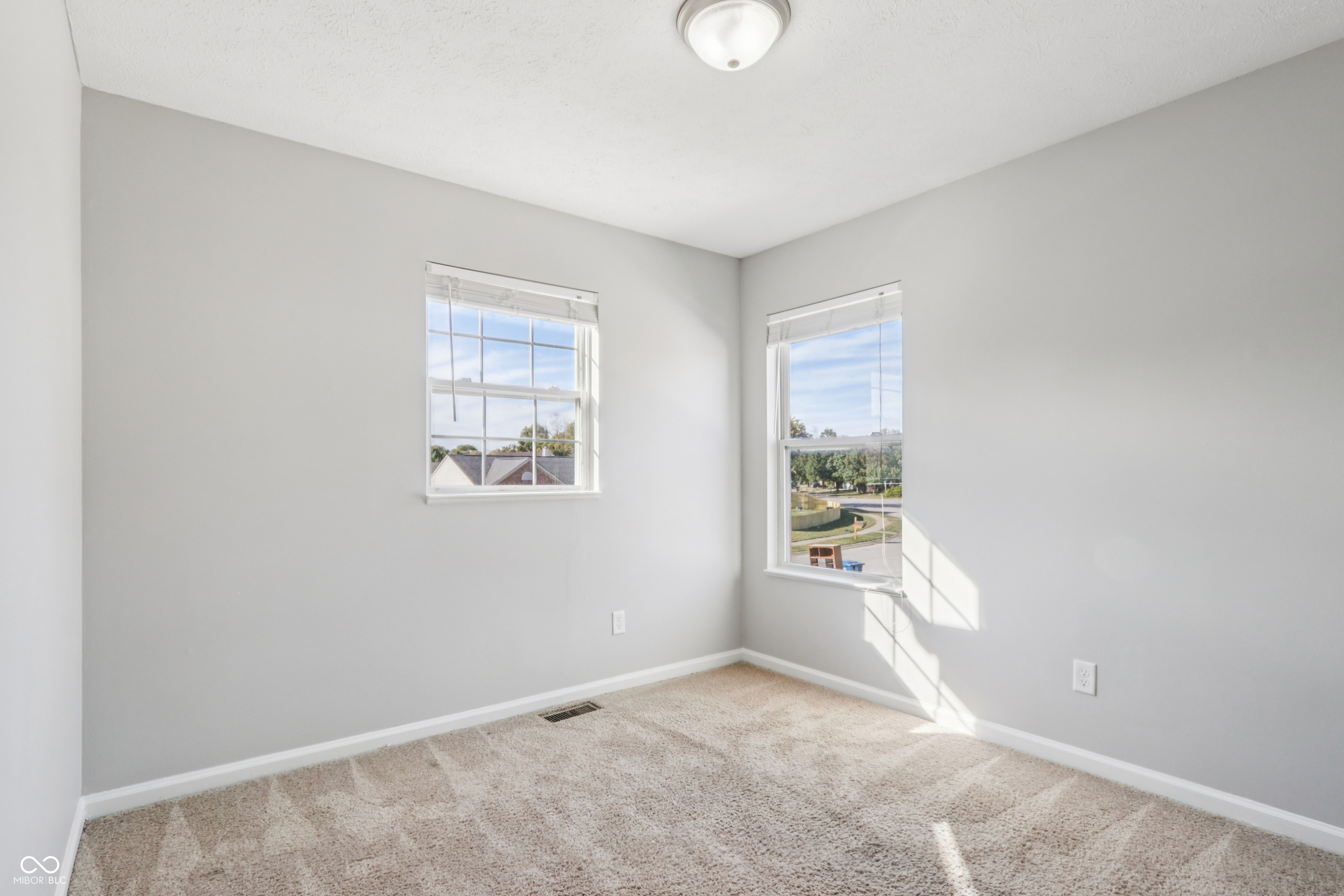 5729 Decatur Ridge Drive