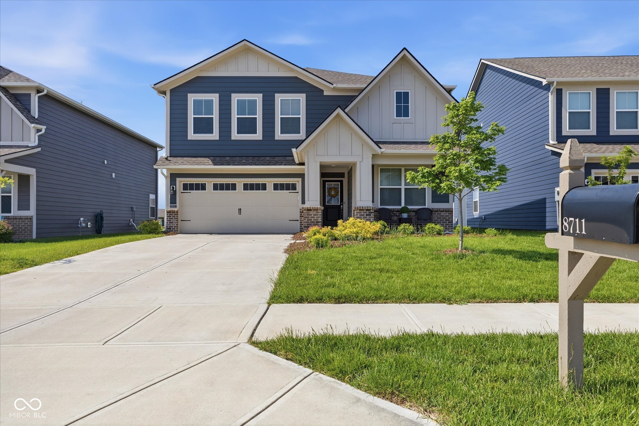 8711 Laurelton Place