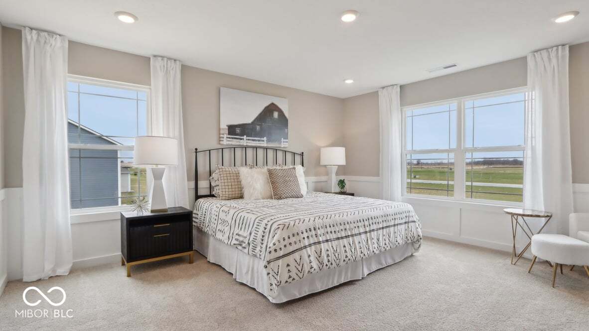 1608 Buttons Drive