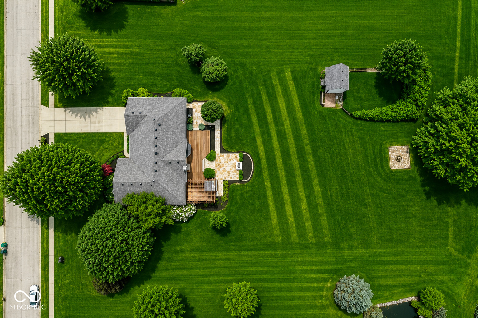 3746 Country Lane