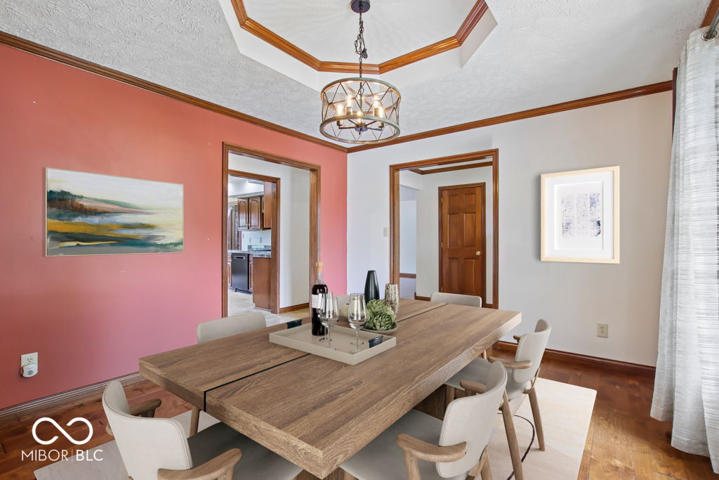 3746 Country Lane